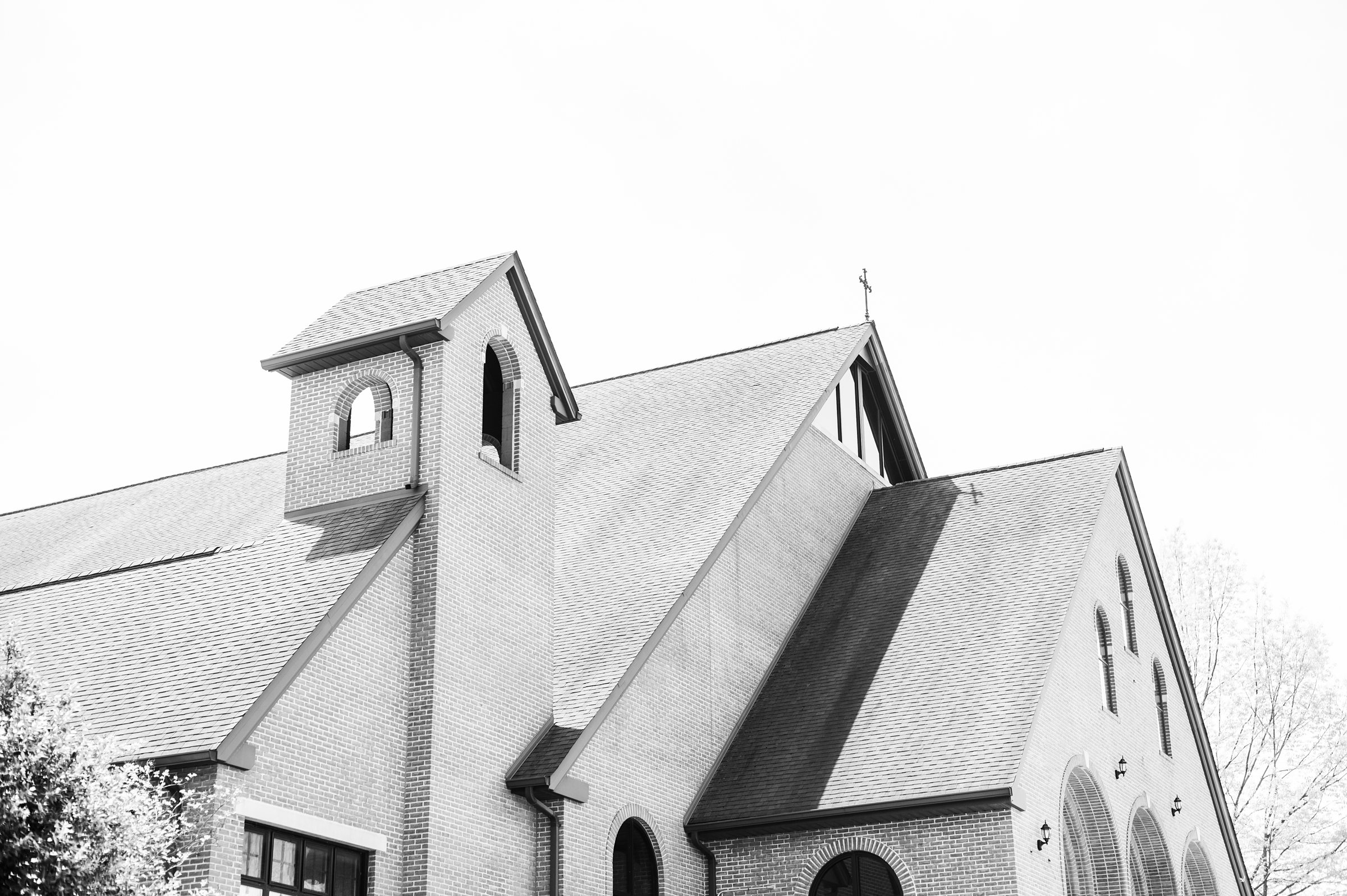 Light Blue Spring Wedding Day at Oxon Hill Manor in Maryland Photographed by Baltimore Wedding Photographer Cait Kramer Photography