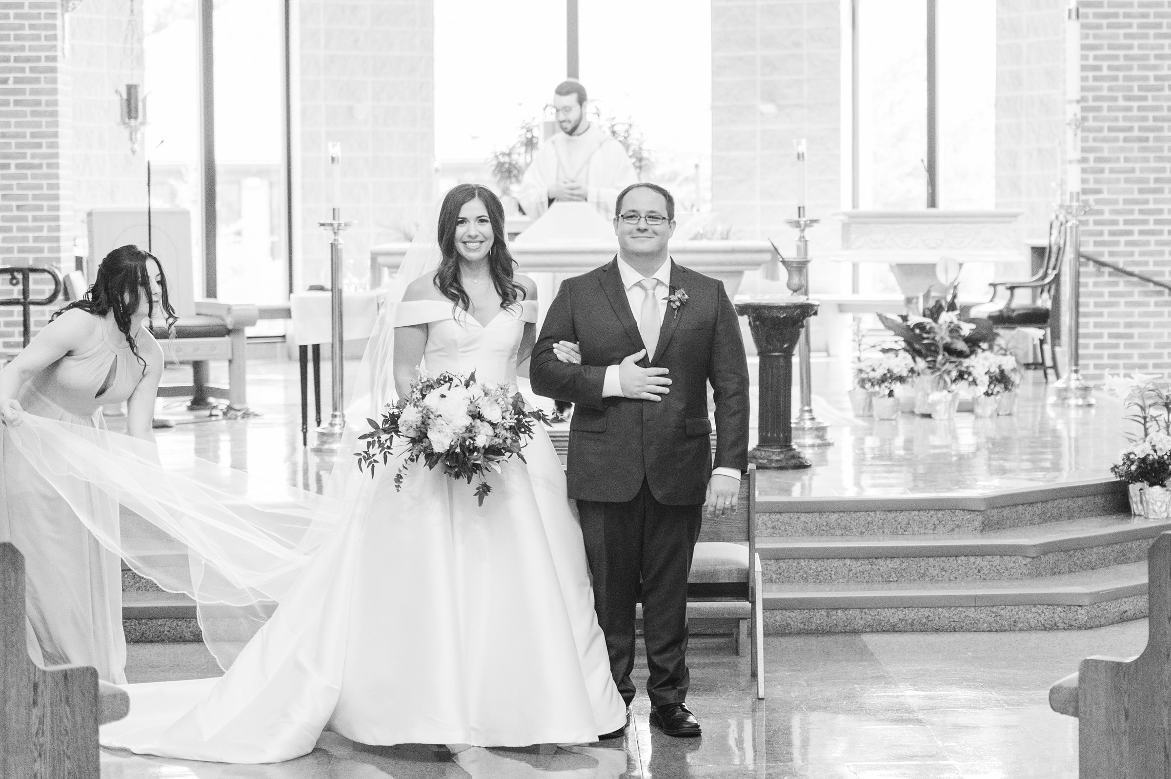 Light Blue Spring Wedding Day at Oxon Hill Manor in Maryland Photographed by Baltimore Wedding Photographer Cait Kramer Photography