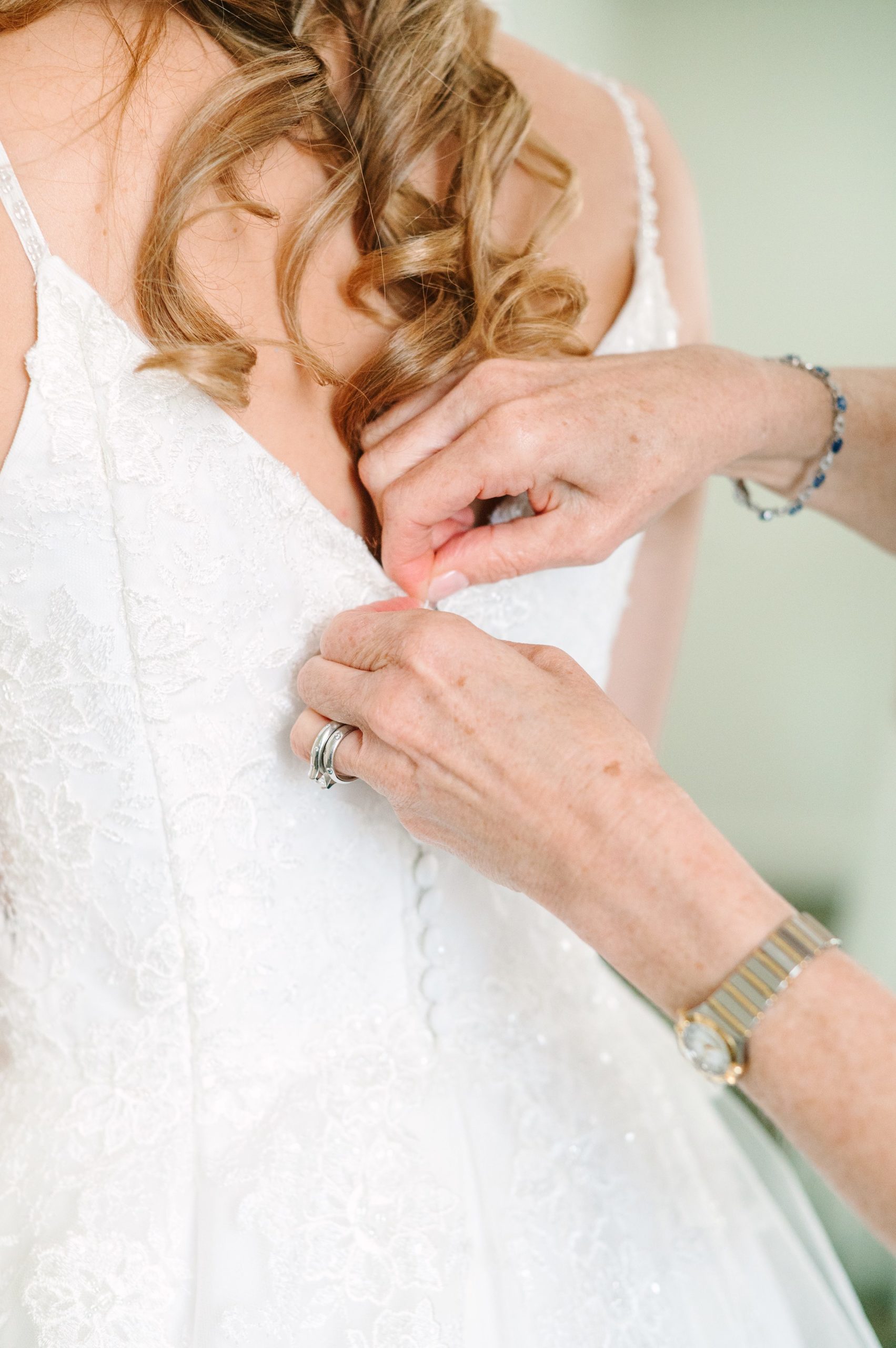 Blush and Slate Blue summer wedding day at Bluestone Country Club Photographed by Baltimore Wedding Photographer Cait Kramer Photography