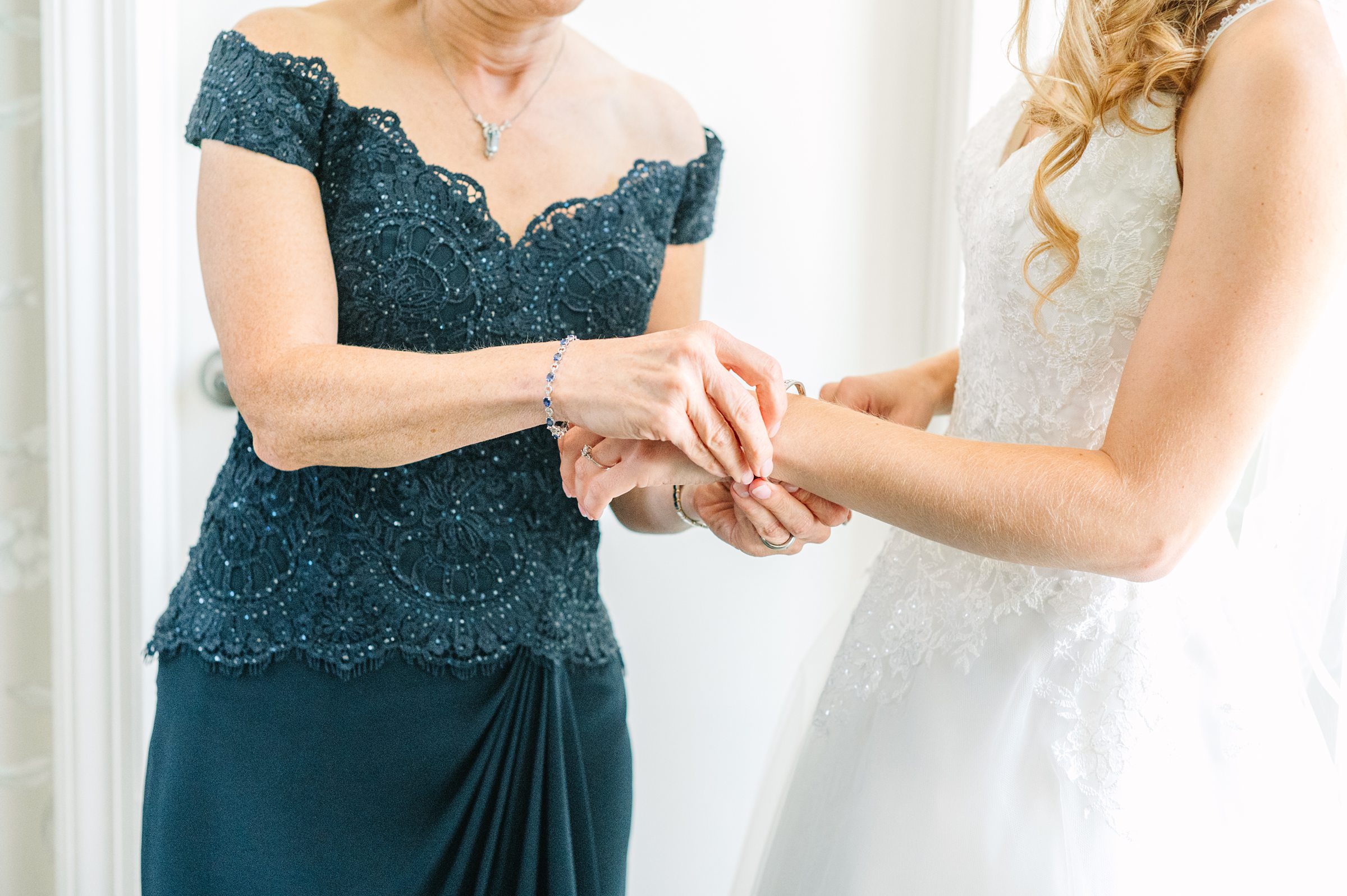 Blush and Slate Blue summer wedding day at Bluestone Country Club Photographed by Baltimore Wedding Photographer Cait Kramer Photography