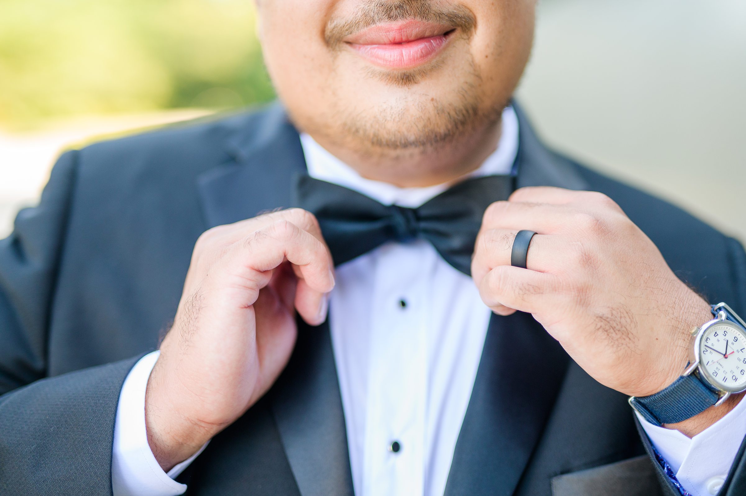 Intimate Fall shades of pink and blue Wedding at the DC War Memorial in Washington DC Photographed by Baltimore Wedding Photographer Cait Kramer Photography