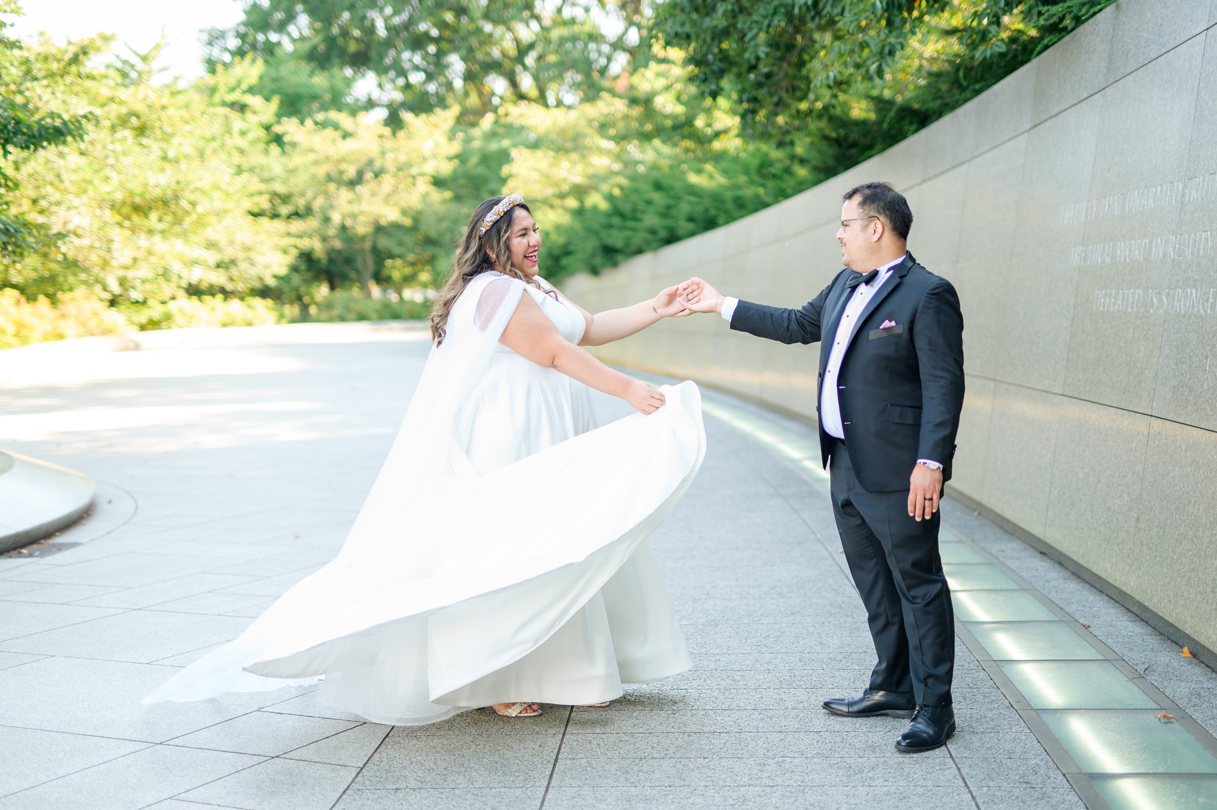 Intimate Fall shades of pink and blue Wedding at the DC War Memorial in Washington DC Photographed by Baltimore Wedding Photographer Cait Kramer Photography