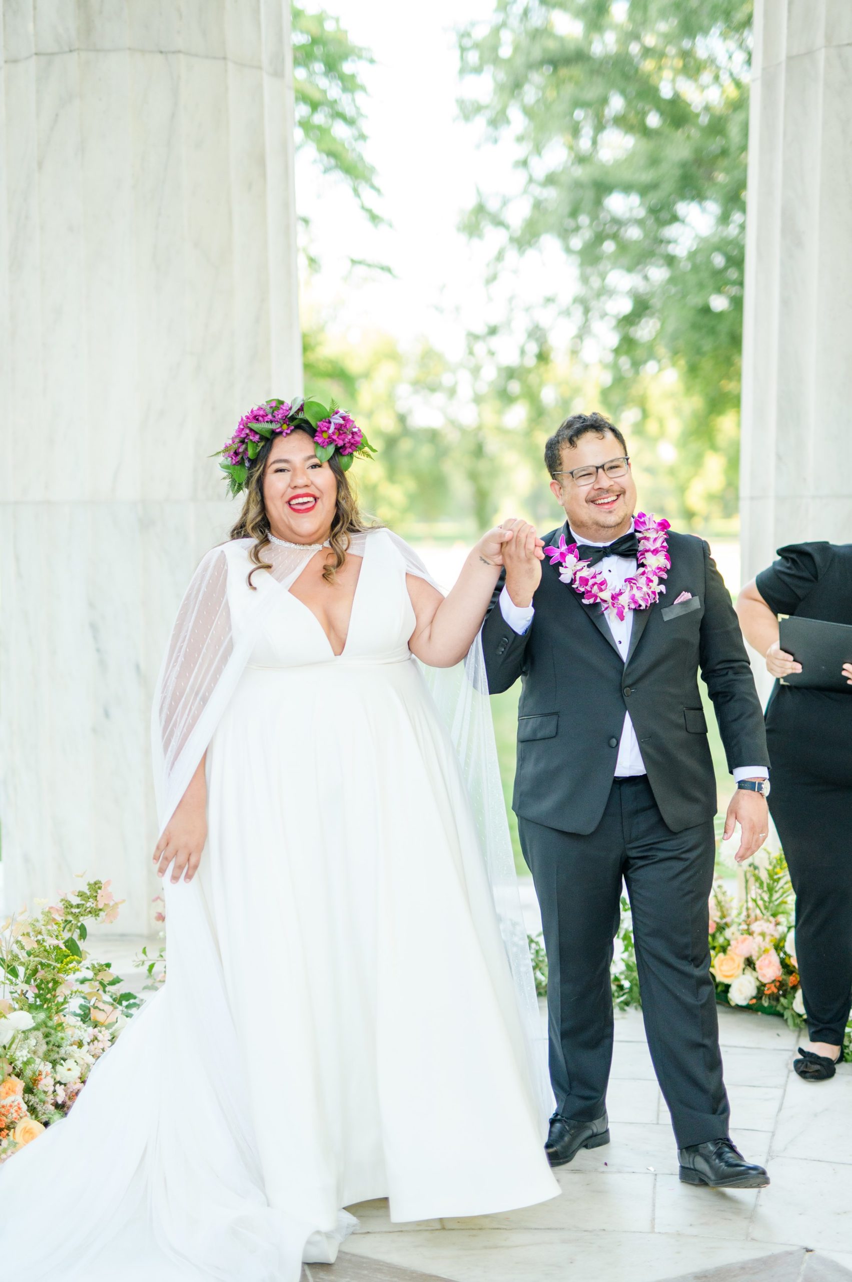 Intimate Fall shades of pink and blue Wedding at the DC War Memorial in Washington DC Photographed by Baltimore Wedding Photographer Cait Kramer Photography