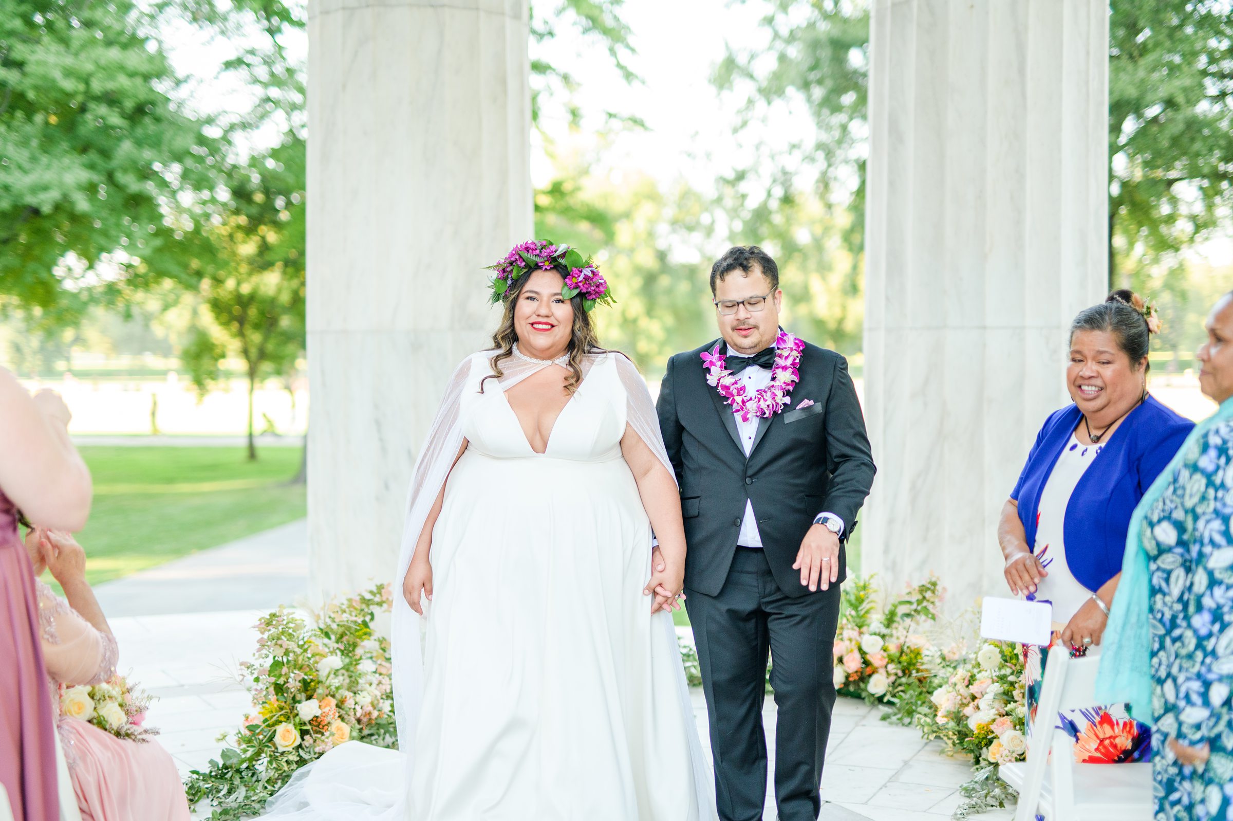 Intimate Fall shades of pink and blue Wedding at the DC War Memorial in Washington DC Photographed by Baltimore Wedding Photographer Cait Kramer Photography