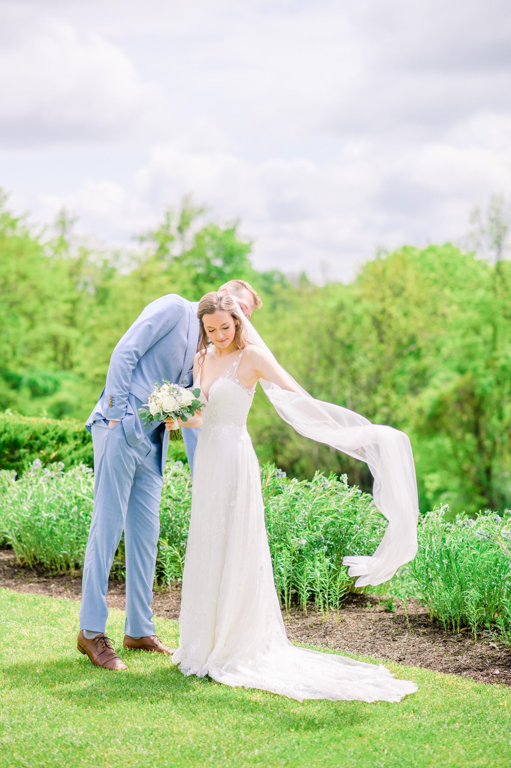 Light Blue Spring wedding day at Catoctin Hall at Musket Ridge Photographed by Baltimore Wedding Photographer Cait Kramer Photography