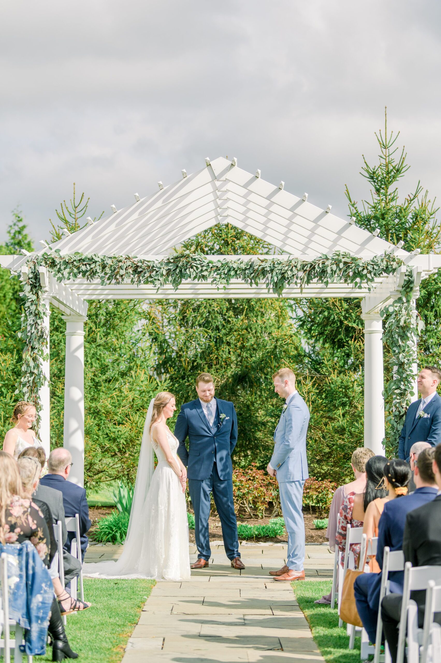 Light Blue Spring wedding day at Catoctin Hall at Musket Ridge Photographed by Baltimore Wedding Photographer Cait Kramer Photography