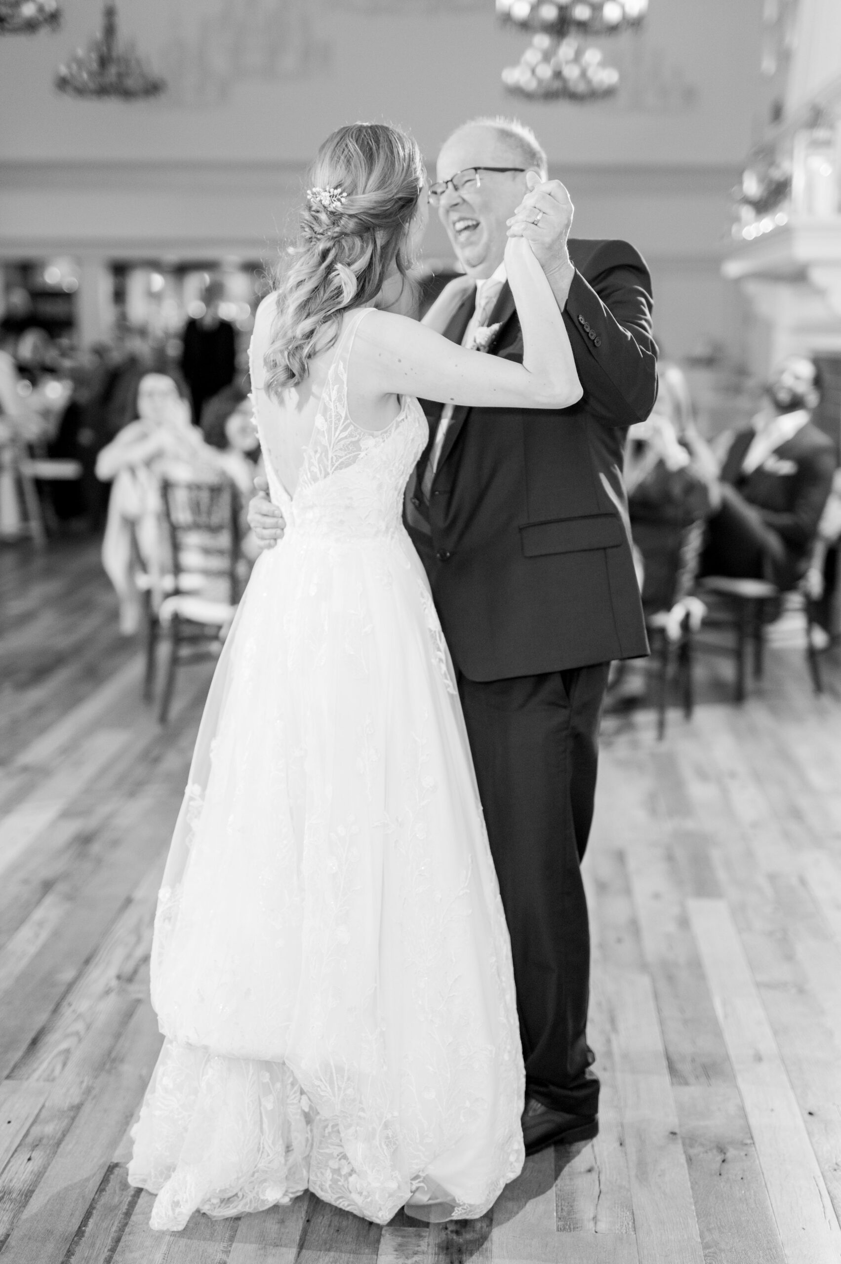 Light Blue Spring wedding day at Catoctin Hall at Musket Ridge Photographed by Baltimore Wedding Photographer Cait Kramer Photography