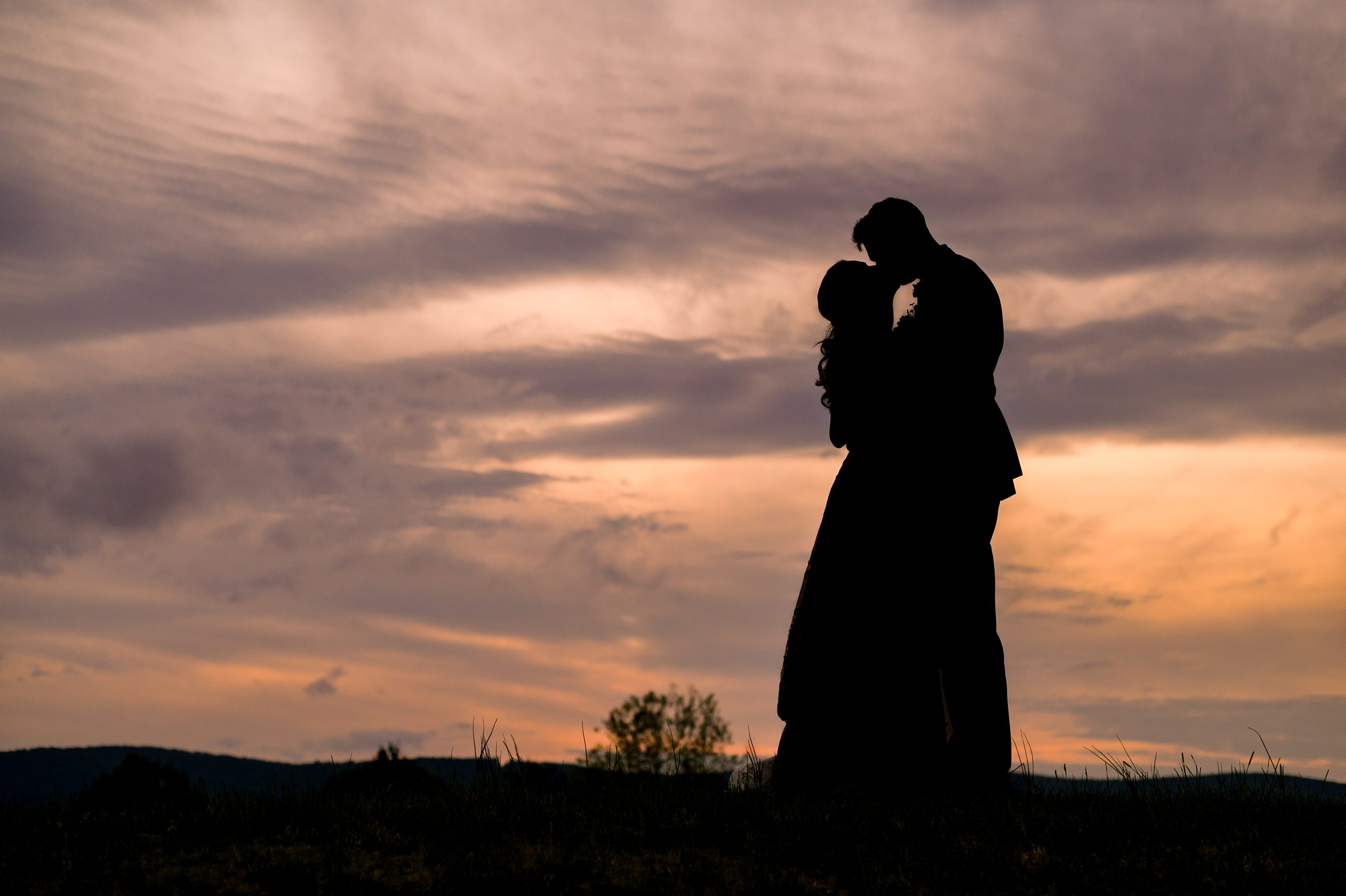 Light Blue Spring wedding day at Catoctin Hall at Musket Ridge Photographed by Baltimore Wedding Photographer Cait Kramer Photography