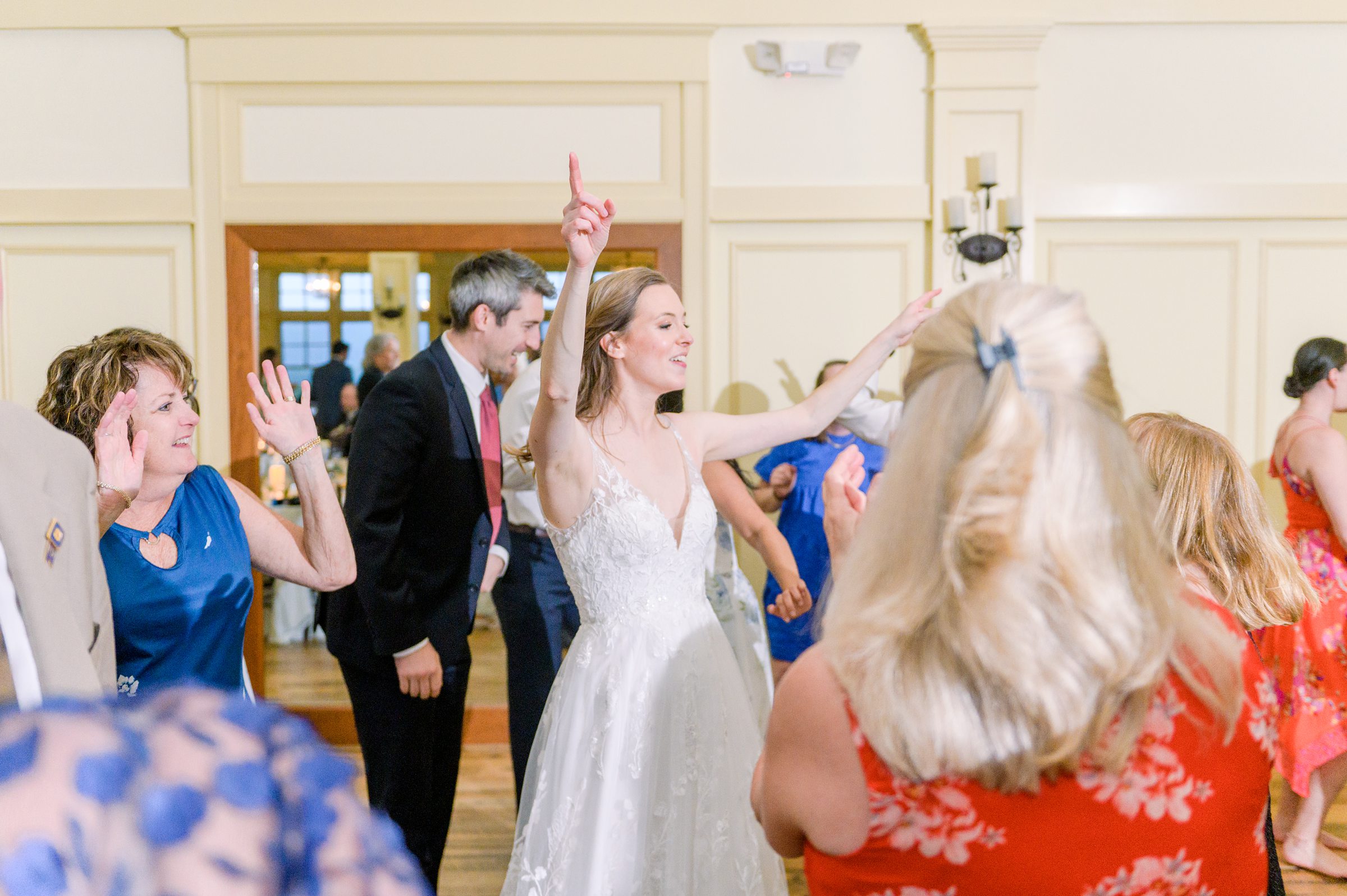 Light Blue Spring wedding day at Catoctin Hall at Musket Ridge Photographed by Baltimore Wedding Photographer Cait Kramer Photography