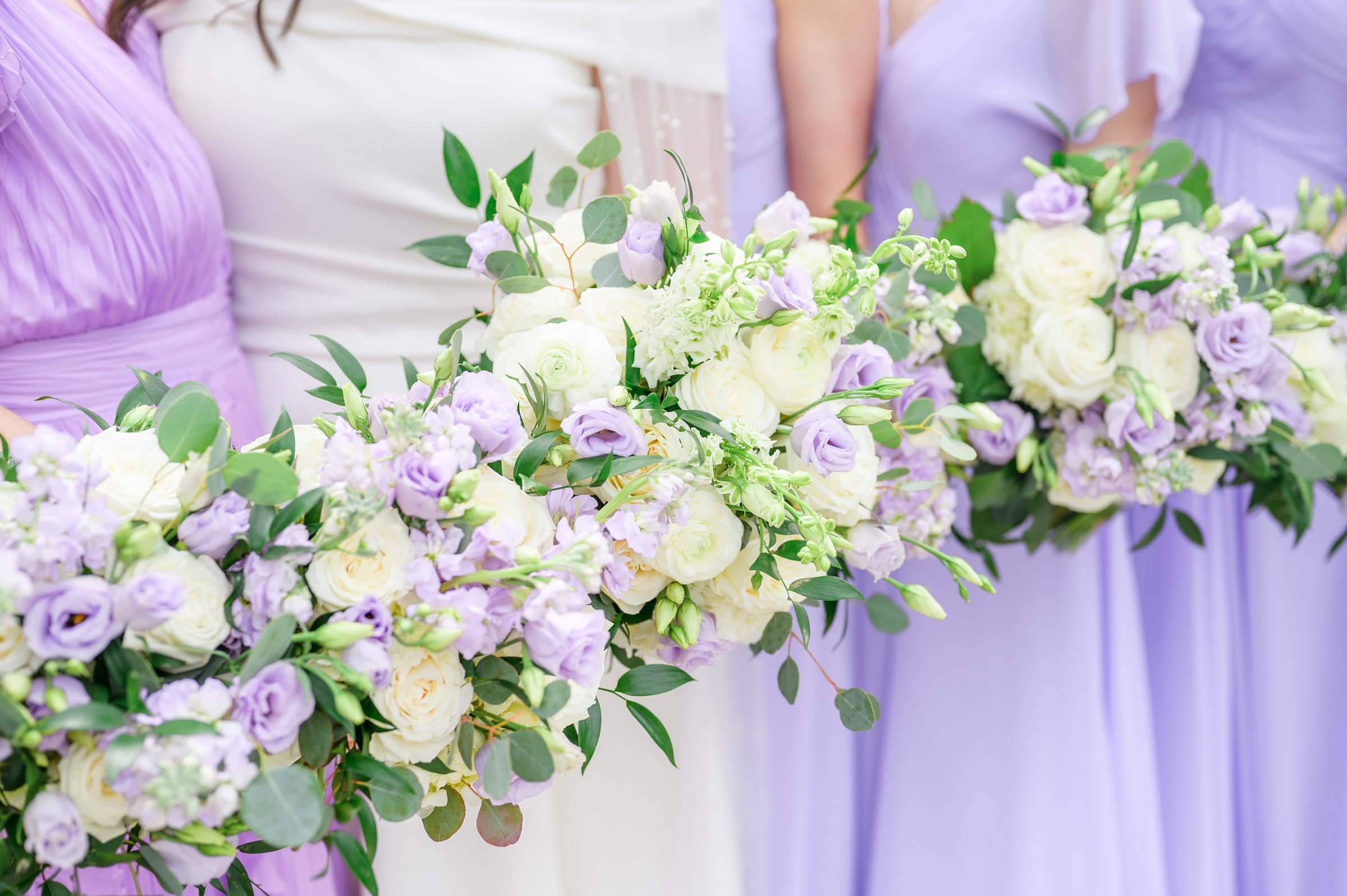 Lilac Spring wedding day at Glenmaura National Golf Club Photographed by Baltimore Wedding Photographer Cait Kramer Photography