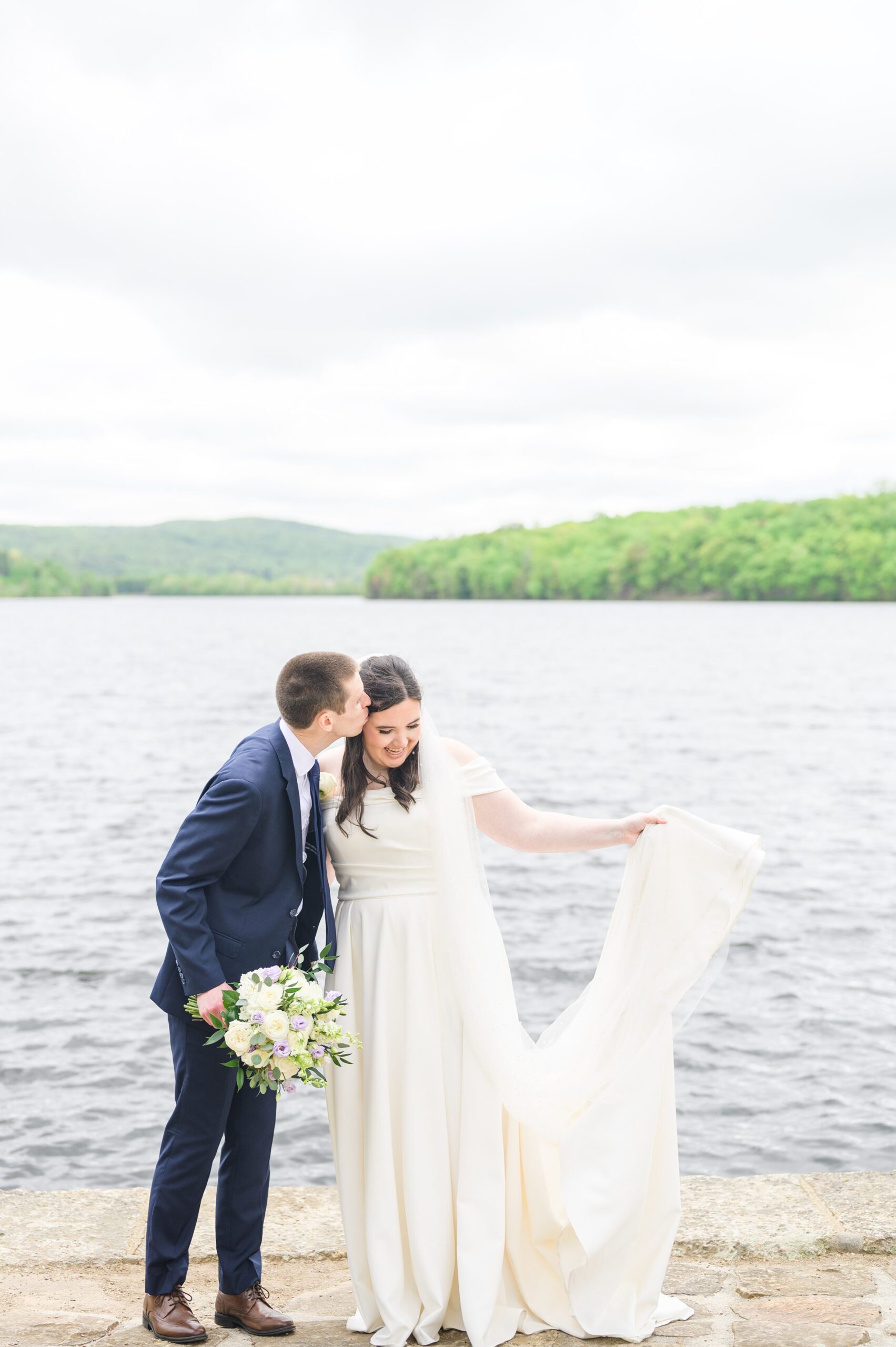 Lilac Spring wedding day at Glenmaura National Golf Club Photographed by Baltimore Wedding Photographer Cait Kramer Photography