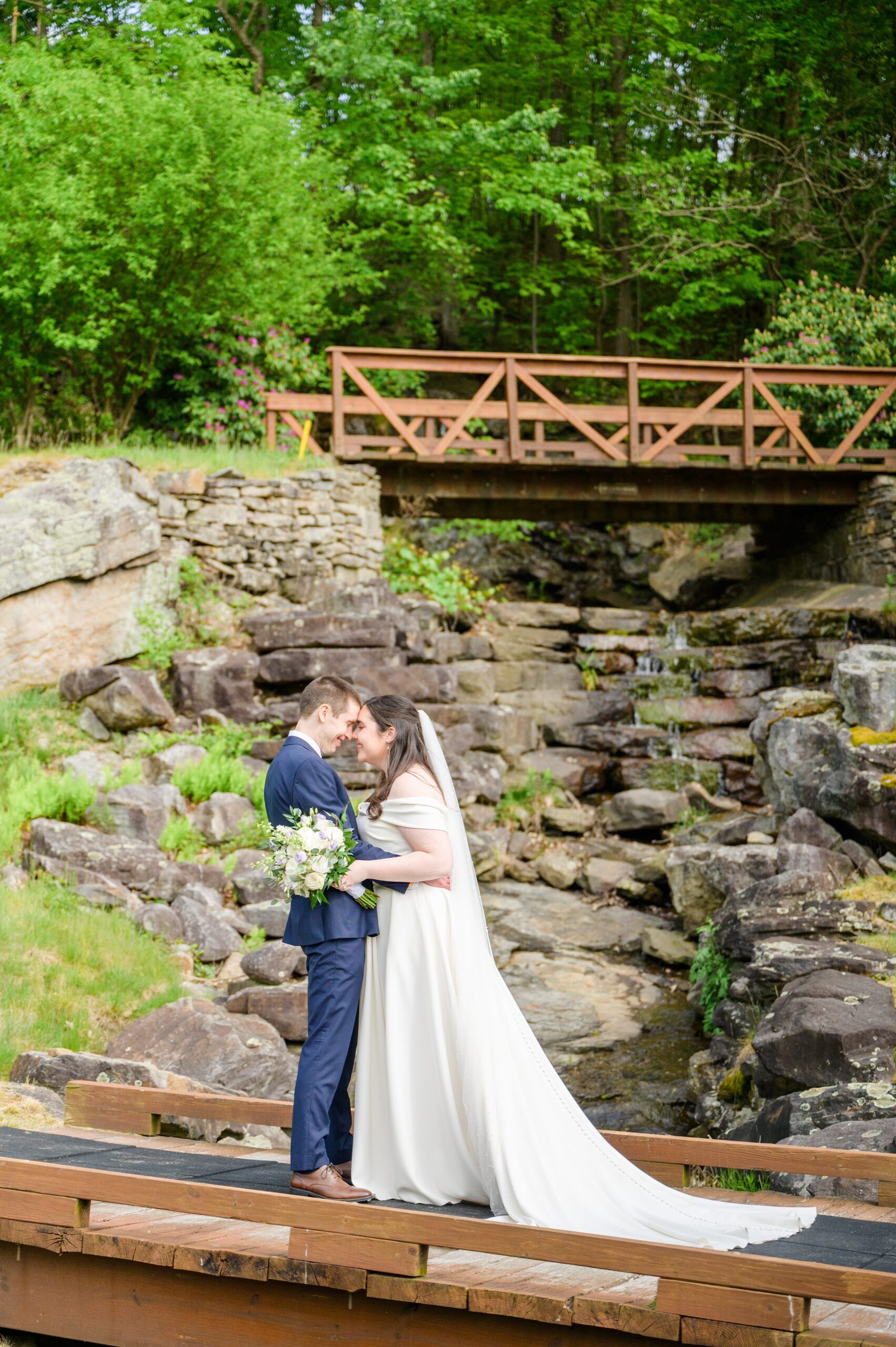 Lilac Spring wedding day at Glenmaura National Golf Club Photographed by Baltimore Wedding Photographer Cait Kramer Photography