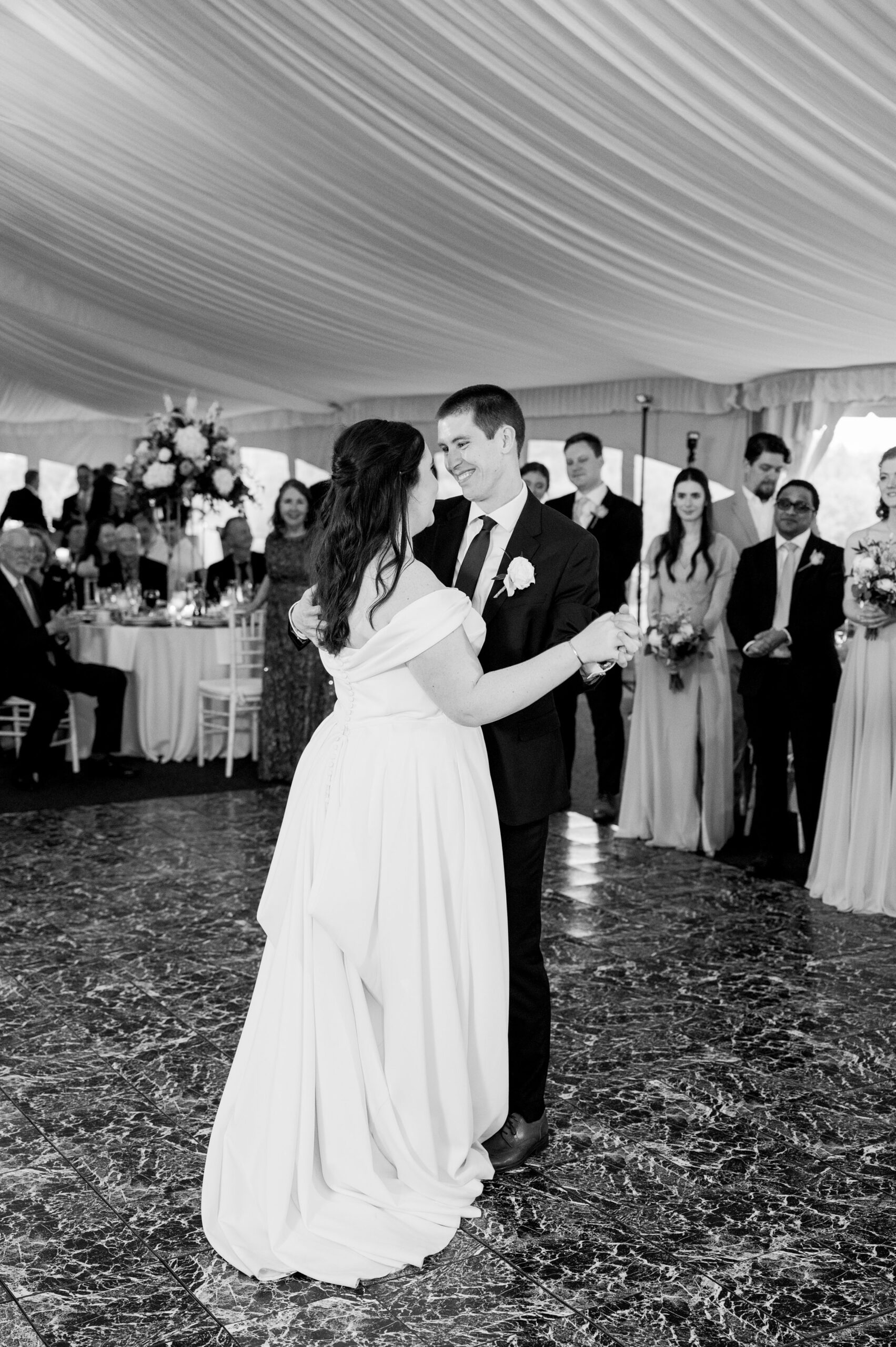 Lilac Spring wedding day at Glenmaura National Golf Club Photographed by Baltimore Wedding Photographer Cait Kramer Photography