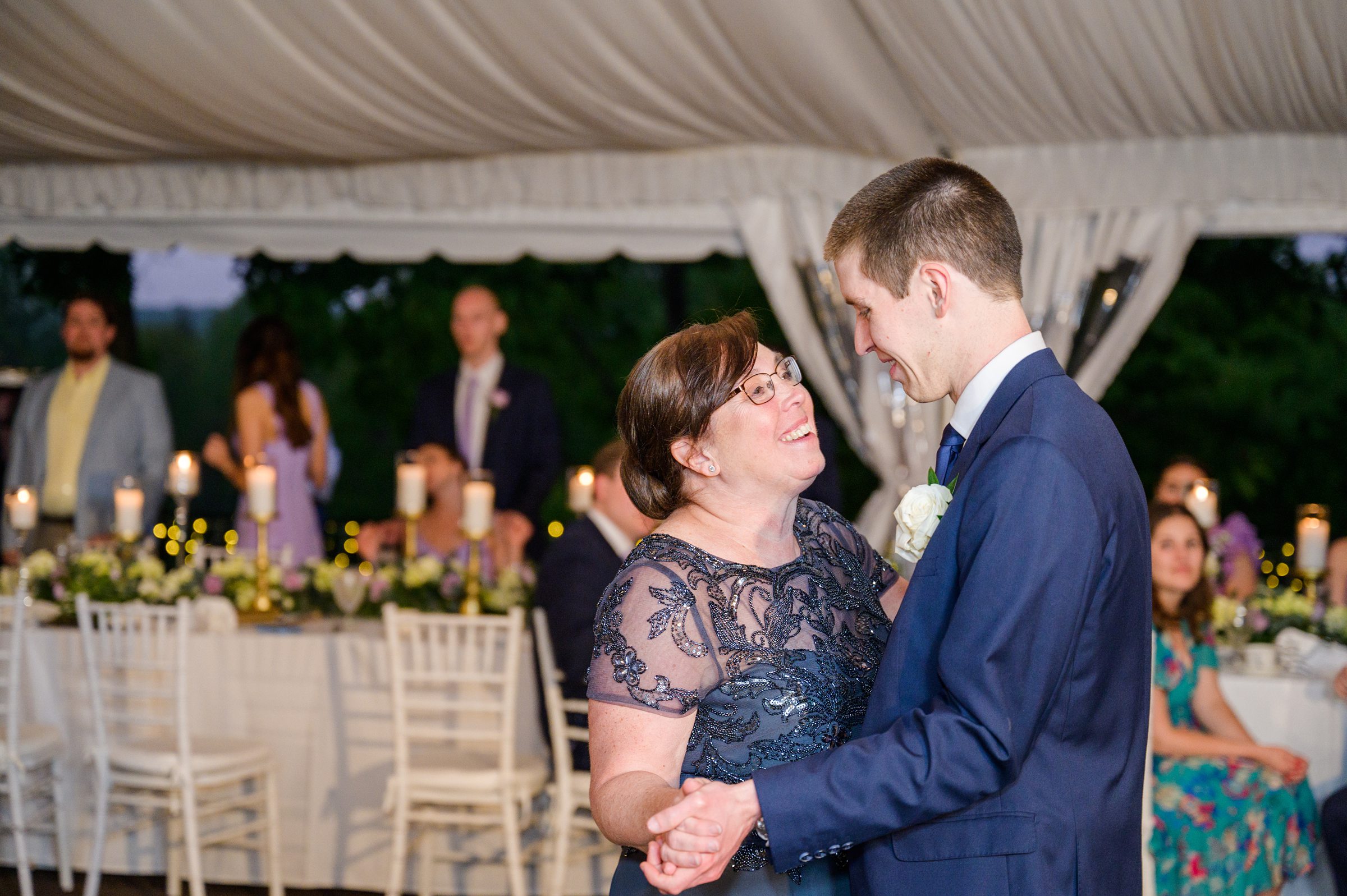 Lilac Spring wedding day at Glenmaura National Golf Club Photographed by Baltimore Wedding Photographer Cait Kramer Photography