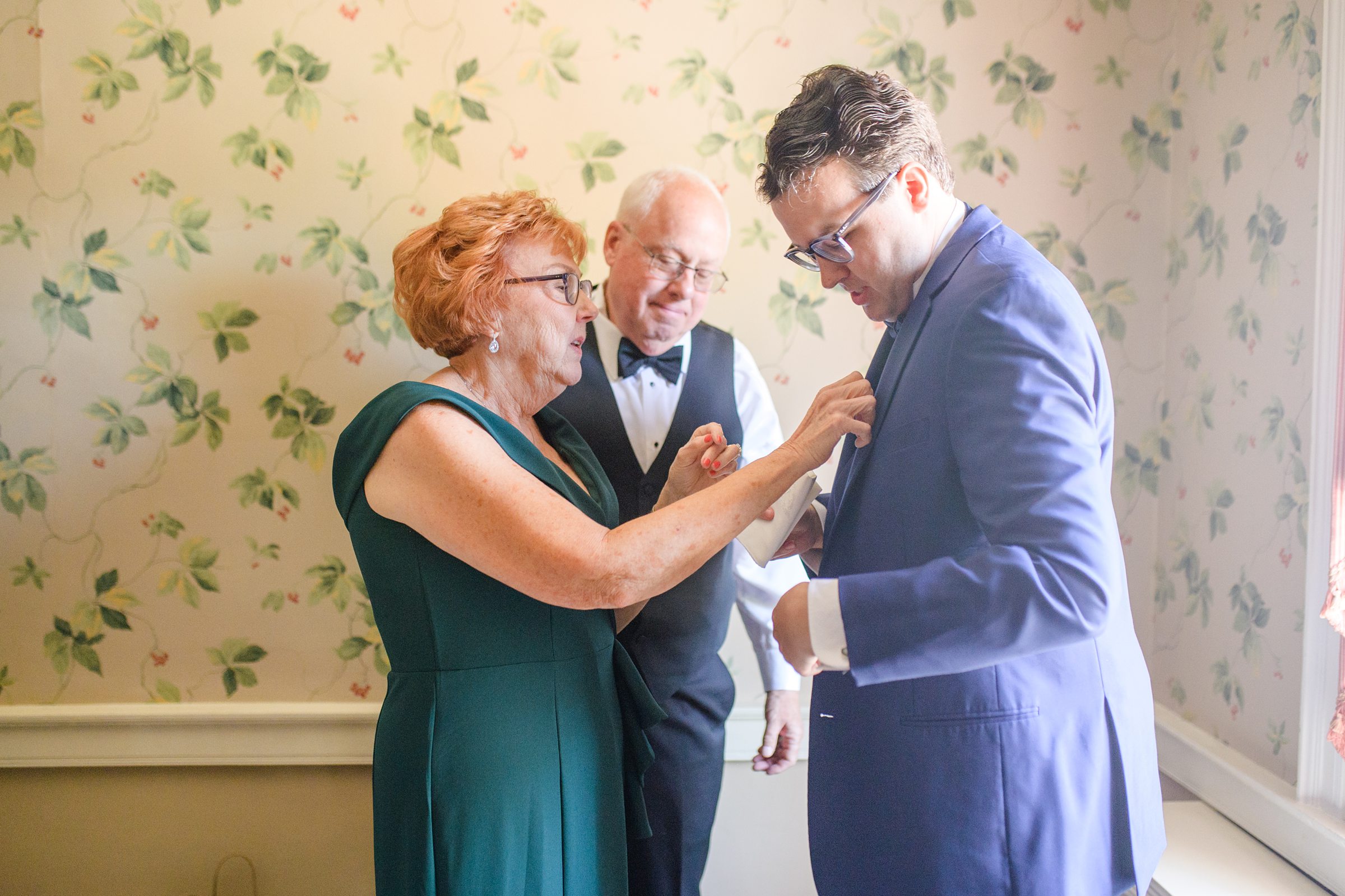 Blush and White Spring Wedding Day at Birkby House in Leesburg, Virginia Photographed by Baltimore Wedding Photographer Cait Kramer Photography