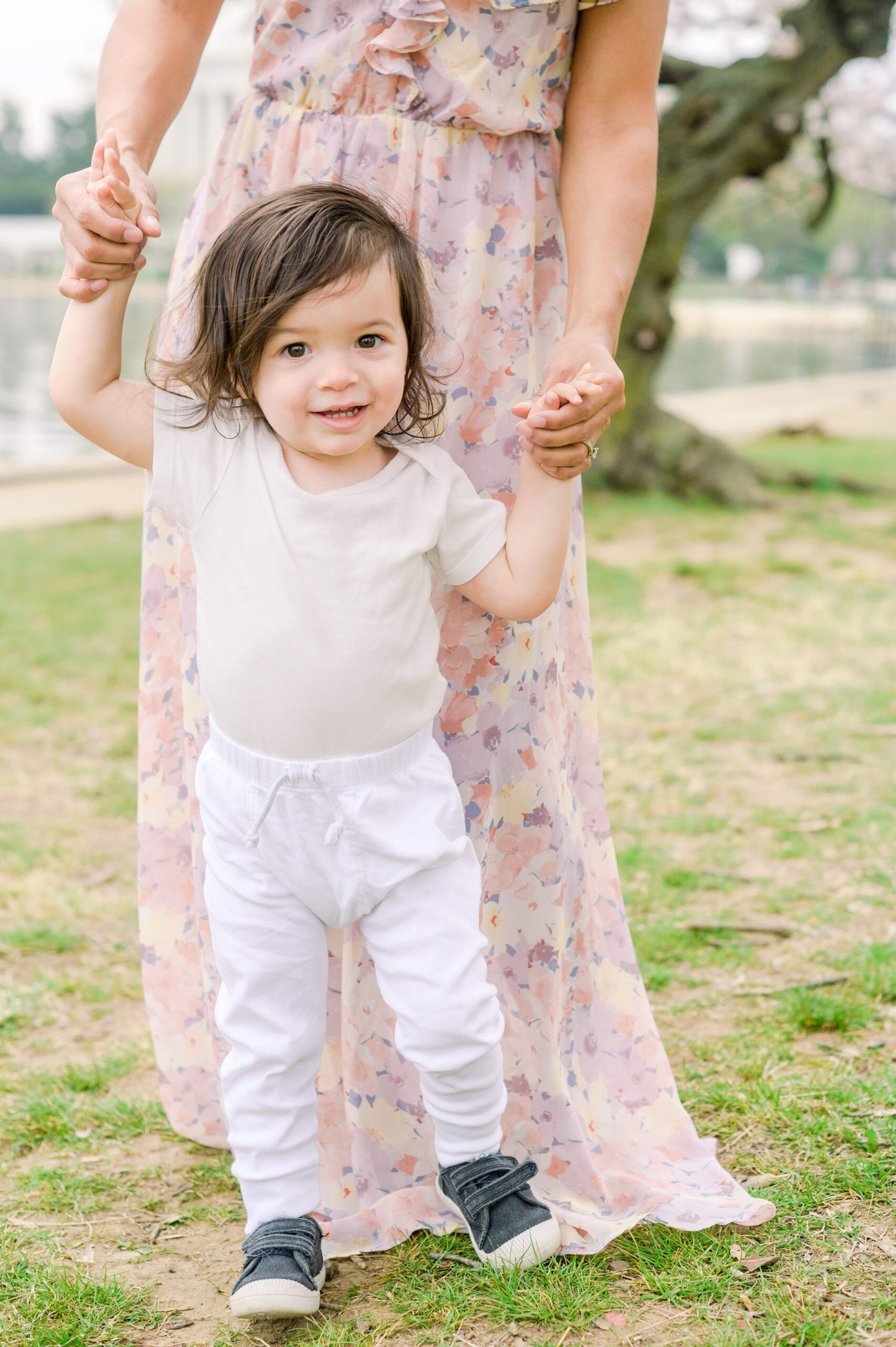 DC Cherry Blossom Mini Portrait Sessions Photographed by Baltimore Portrait Photographer Cait Kramer Photography