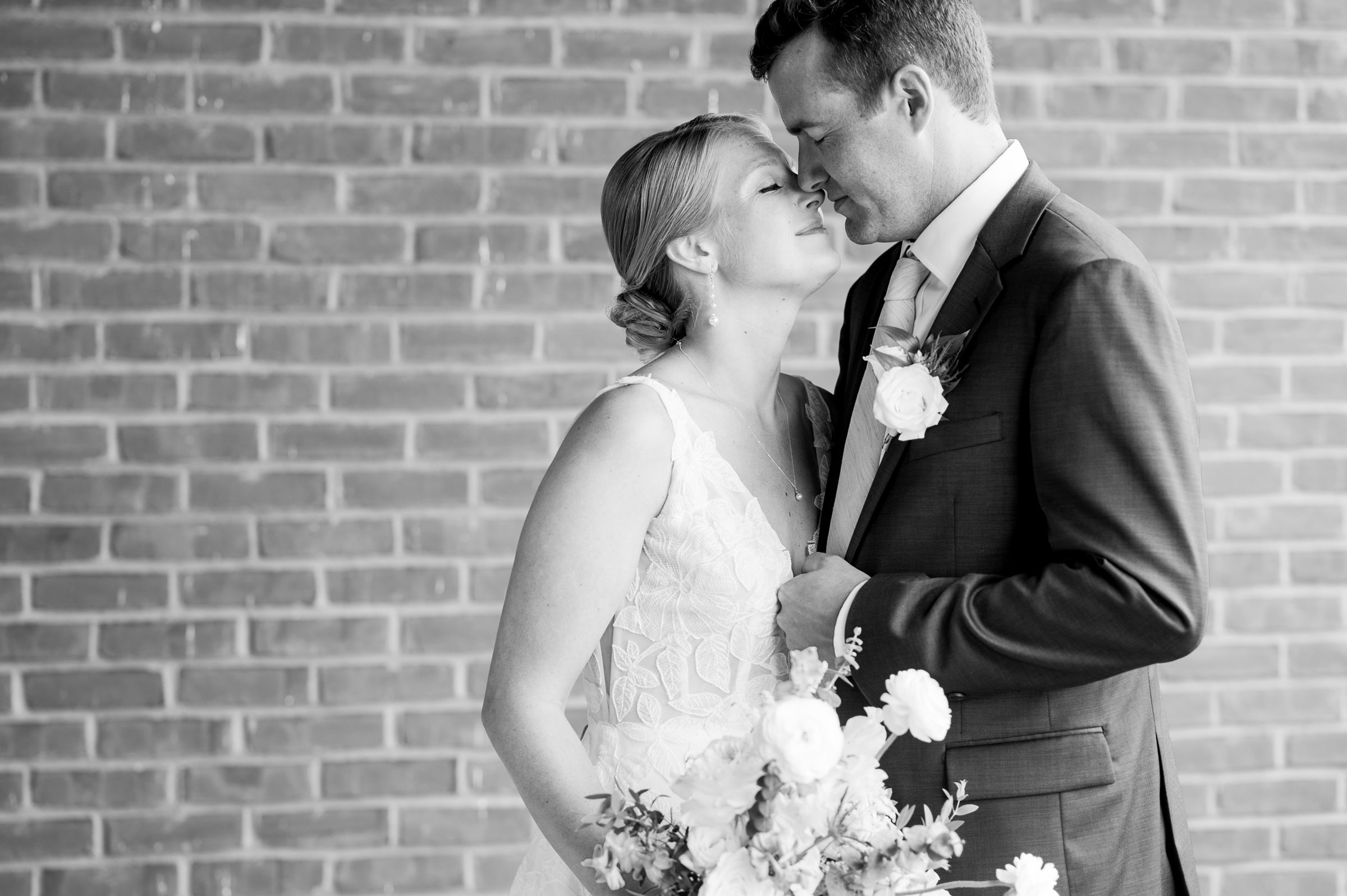 Sage Green and Navy Blue summer wedding at the Frederick Douglass Maritime Museum in Baltimore, Maryland. Photographed by Baltimore Wedding Photographer Cait Kramer Photography