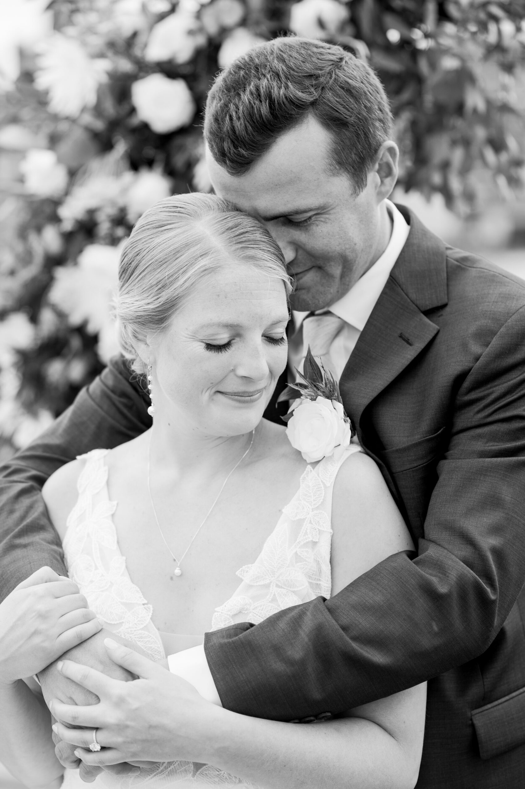 Sage Green and Navy Blue summer wedding at the Frederick Douglass Maritime Museum in Baltimore, Maryland. Photographed by Baltimore Wedding Photographer Cait Kramer Photography