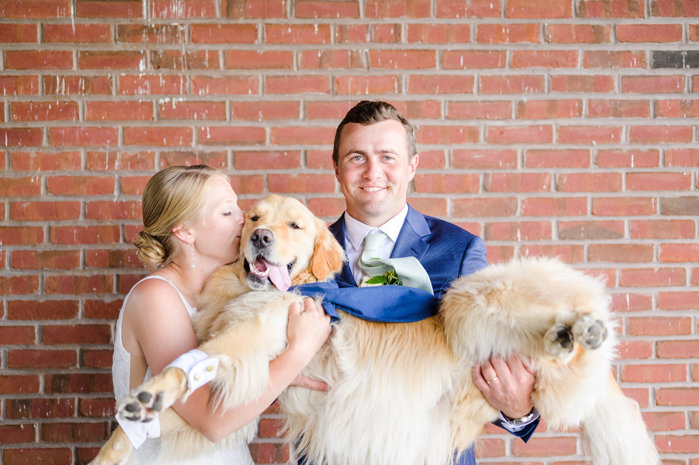 Sage Green and Navy Blue summer wedding at the Frederick Douglass Maritime Museum in Baltimore, Maryland. Photographed by Baltimore Wedding Photographer Cait Kramer Photography