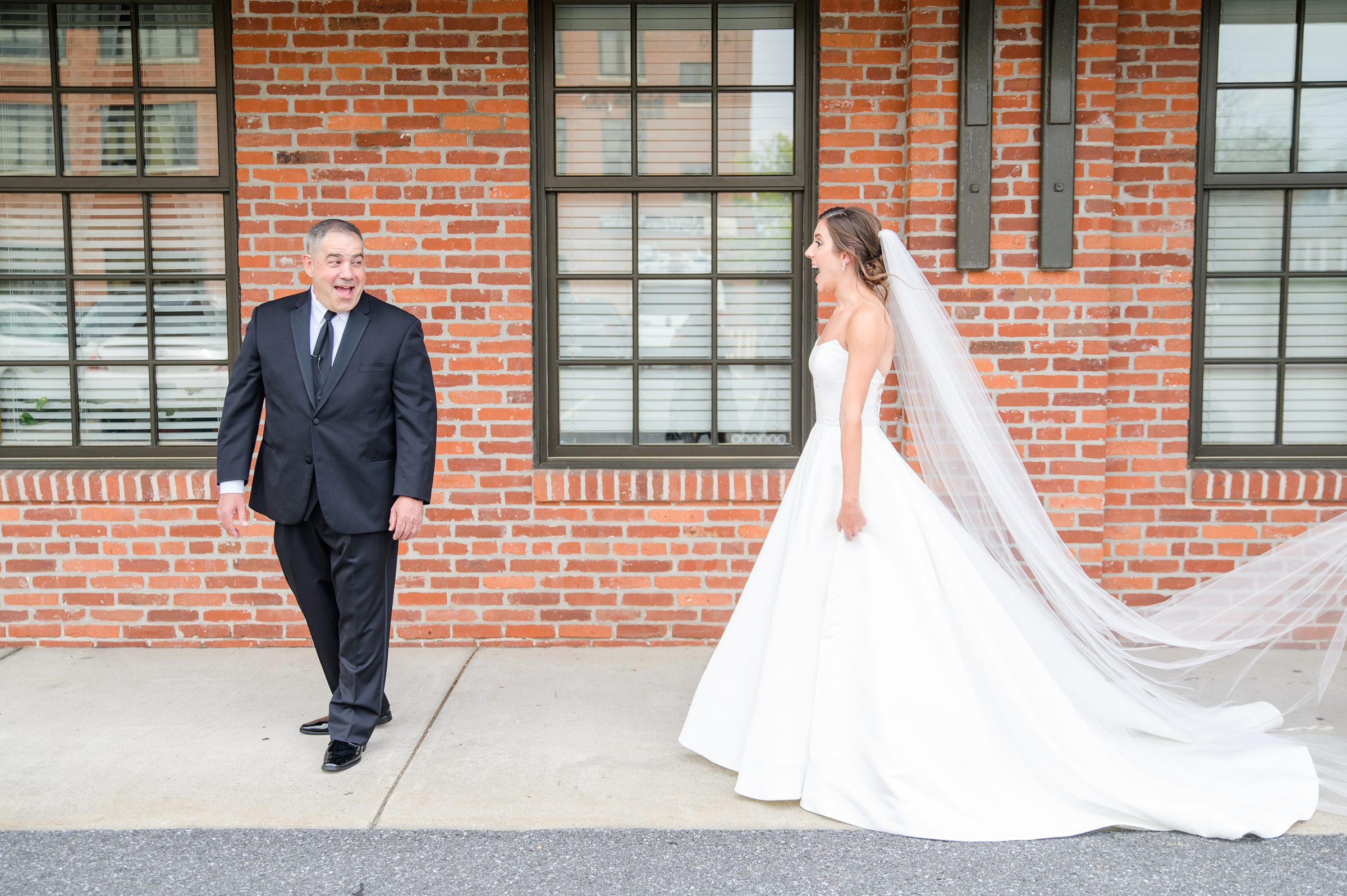 Neutral and Elegant summer wedding day at the Cork Factory Hotel in Lancaster, Pennsylvania Photographed by Baltimore Wedding Photographer Cait Kramer Photography