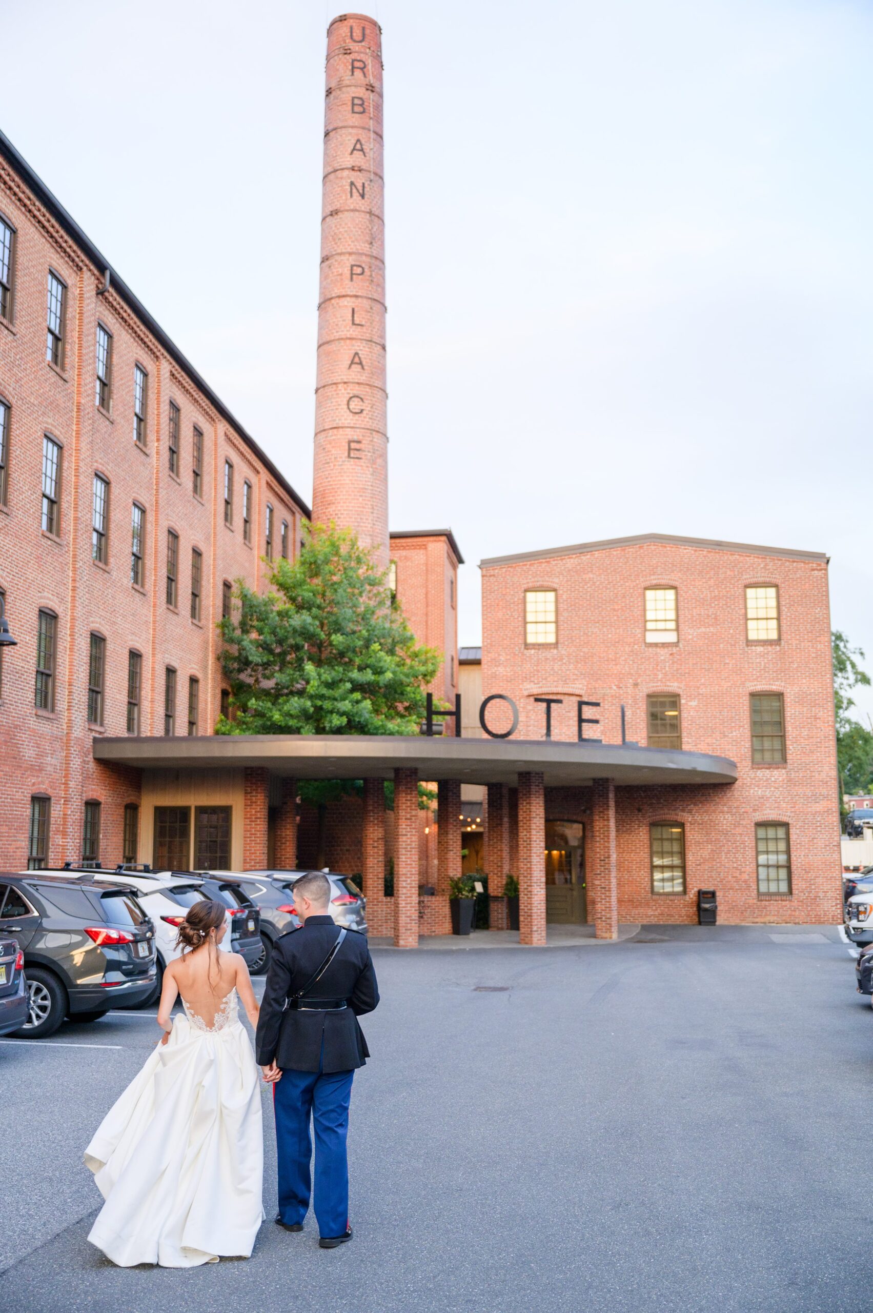 Neutral and Elegant summer wedding day at the Cork Factory Hotel in Lancaster, Pennsylvania Photographed by Baltimore Wedding Photographer Cait Kramer Photography