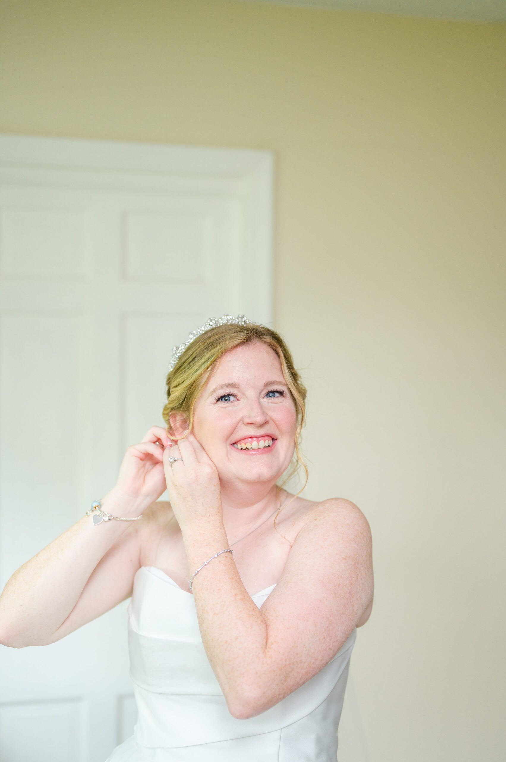 Blue and White Summer wedding day at the Philadelphia Cricket Club Photographed by Baltimore Wedding Photographer Cait Kramer Photography