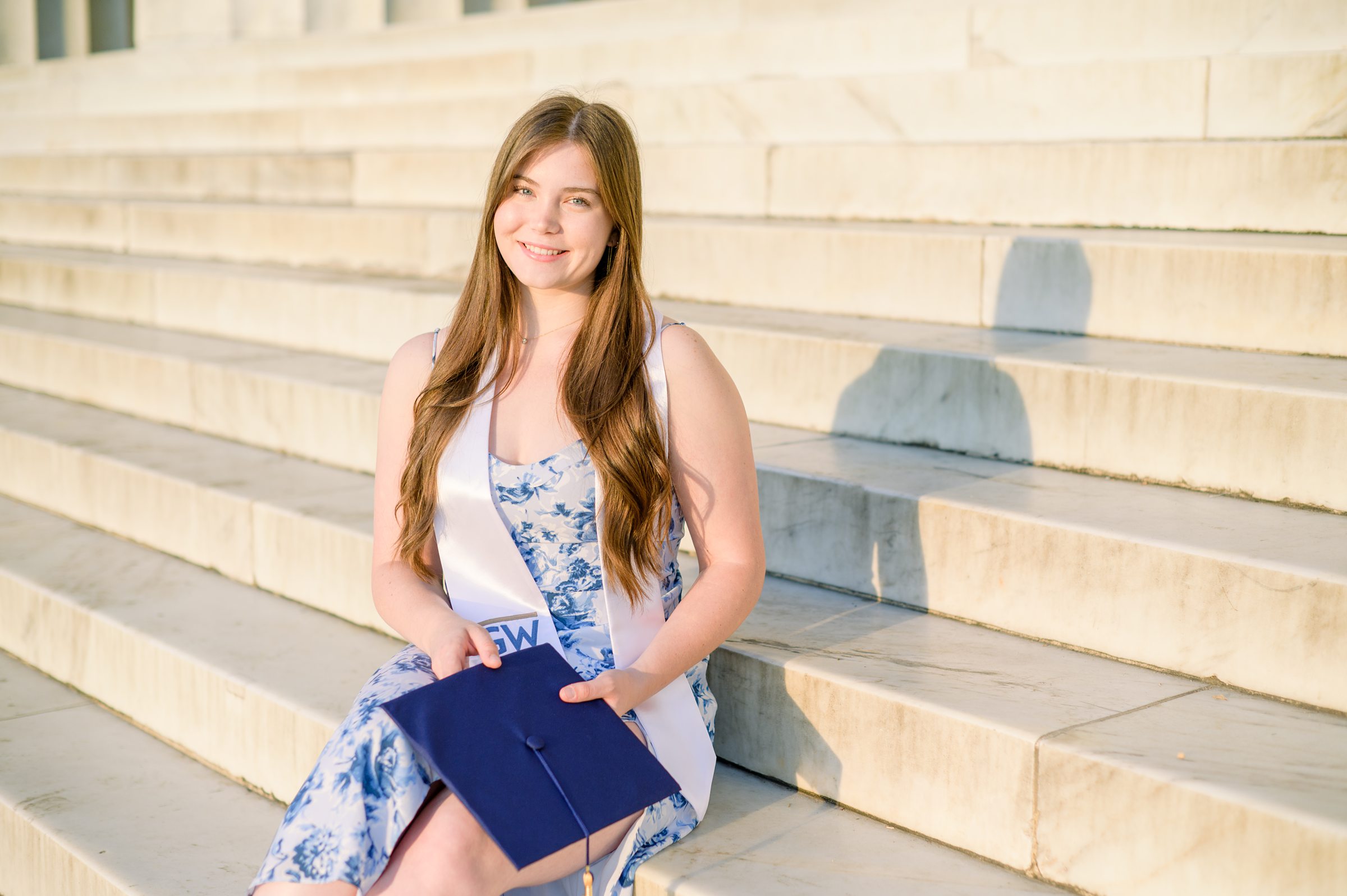 Lincoln Memorial Senior Photos in Washington DC for George Washington University Grads photographed by Baltimore Photographer Cait Kramer