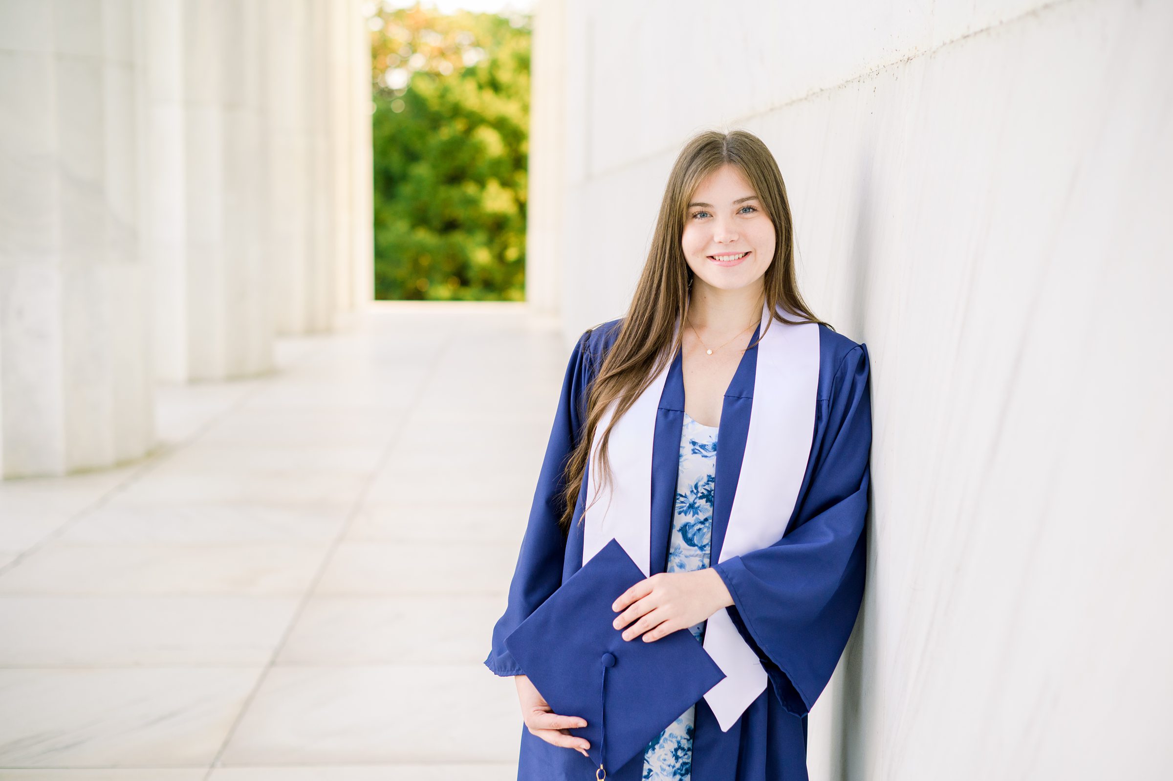 Lincoln Memorial Senior Photos in Washington DC for George Washington University Grads photographed by Baltimore Photographer Cait Kramer