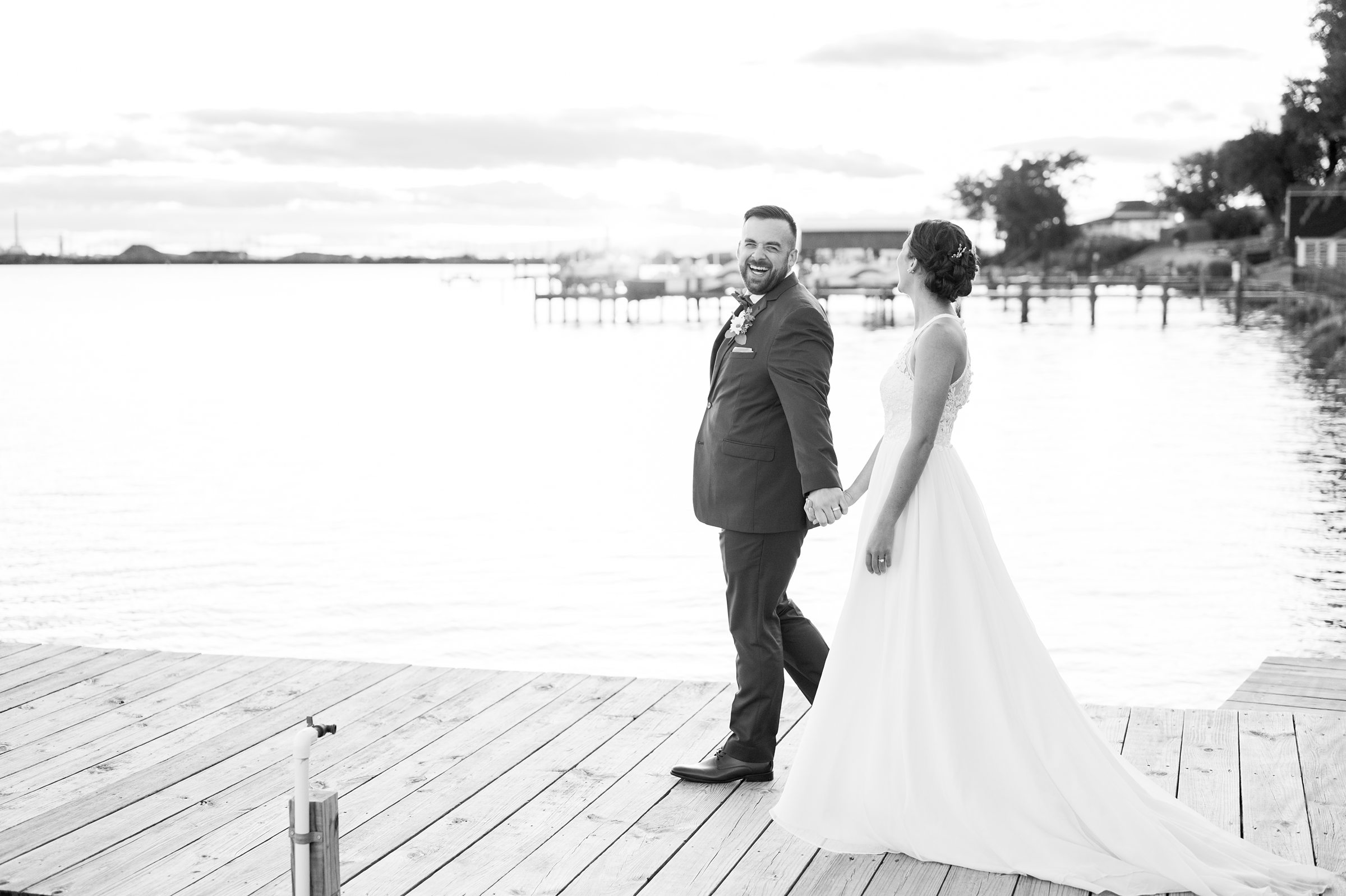 Bayfront Club wedding photos in Edgemere, Maryland photographed by Baltimore Wedding Photographer Cait Kramer