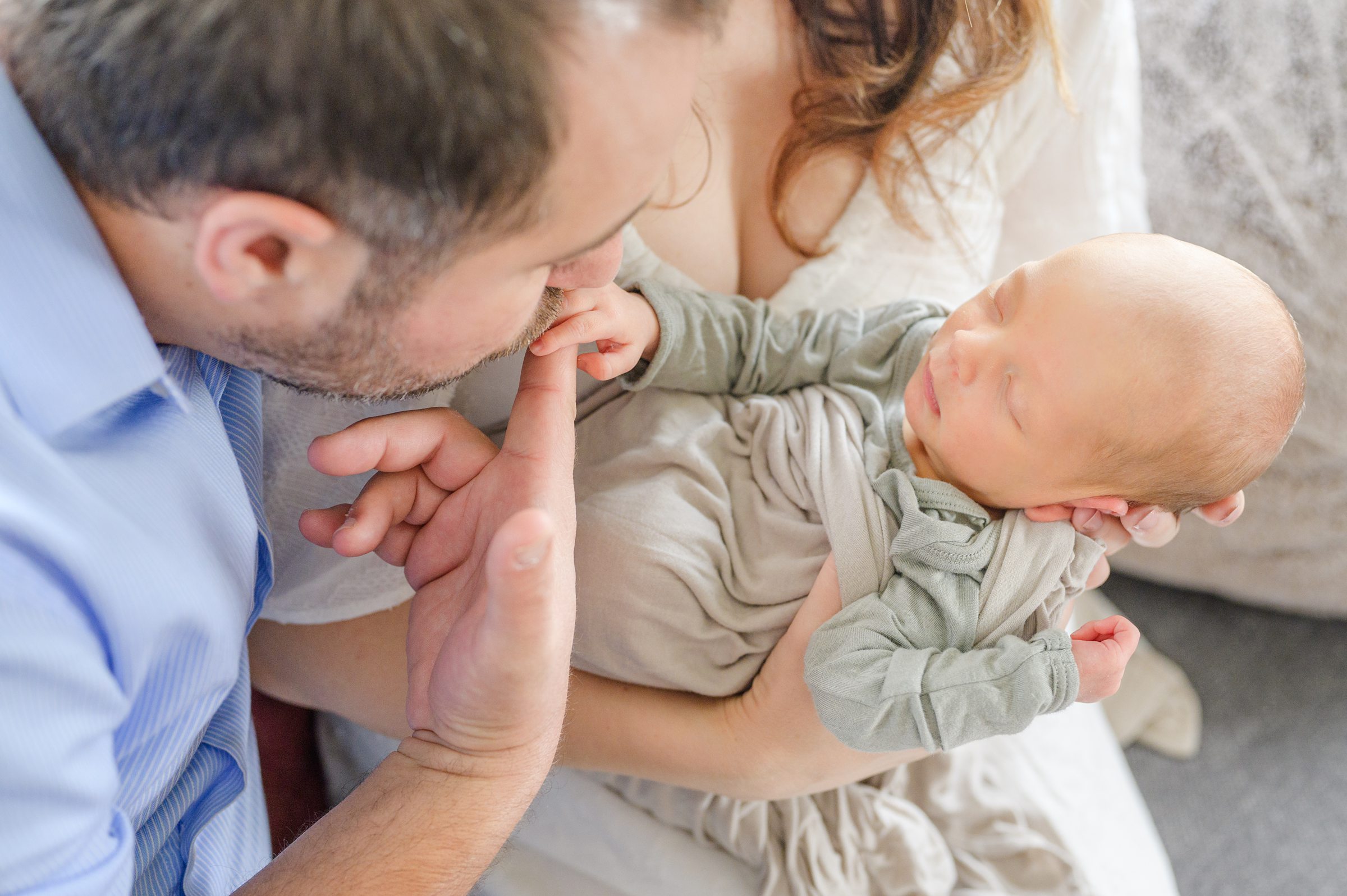 In-home newborn and family portrait session in Washington, D.C. photographed by Lifestyle Newborn Photographer Cait Kramer Photography.