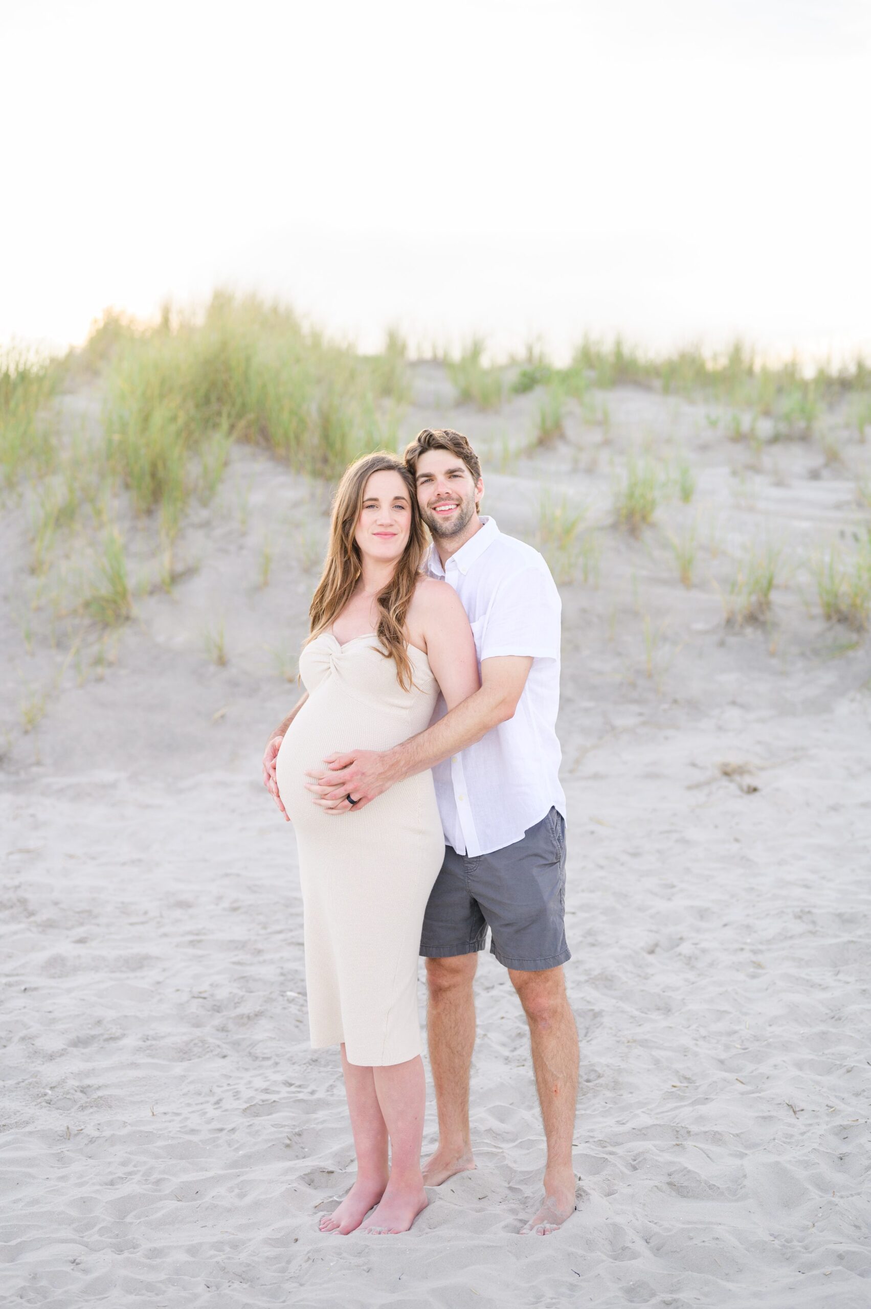 Stone Harbor Maternity Portraits in Cape May photographed by Baltimore Newborn and Family Photographer Cait Kramer Photography.