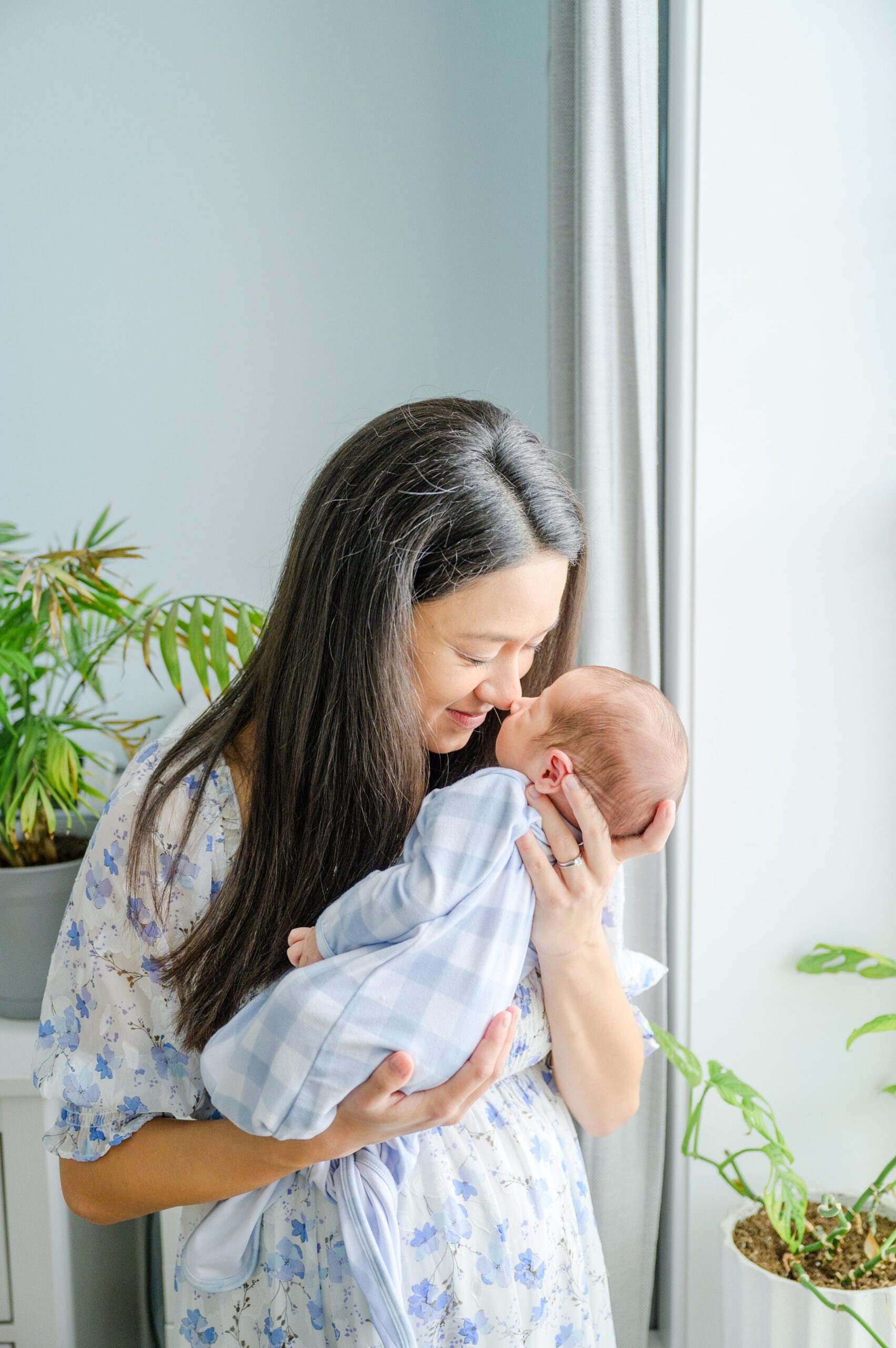 In-home Philly lifestyle newborn portrait session photographed by Cait Kramer