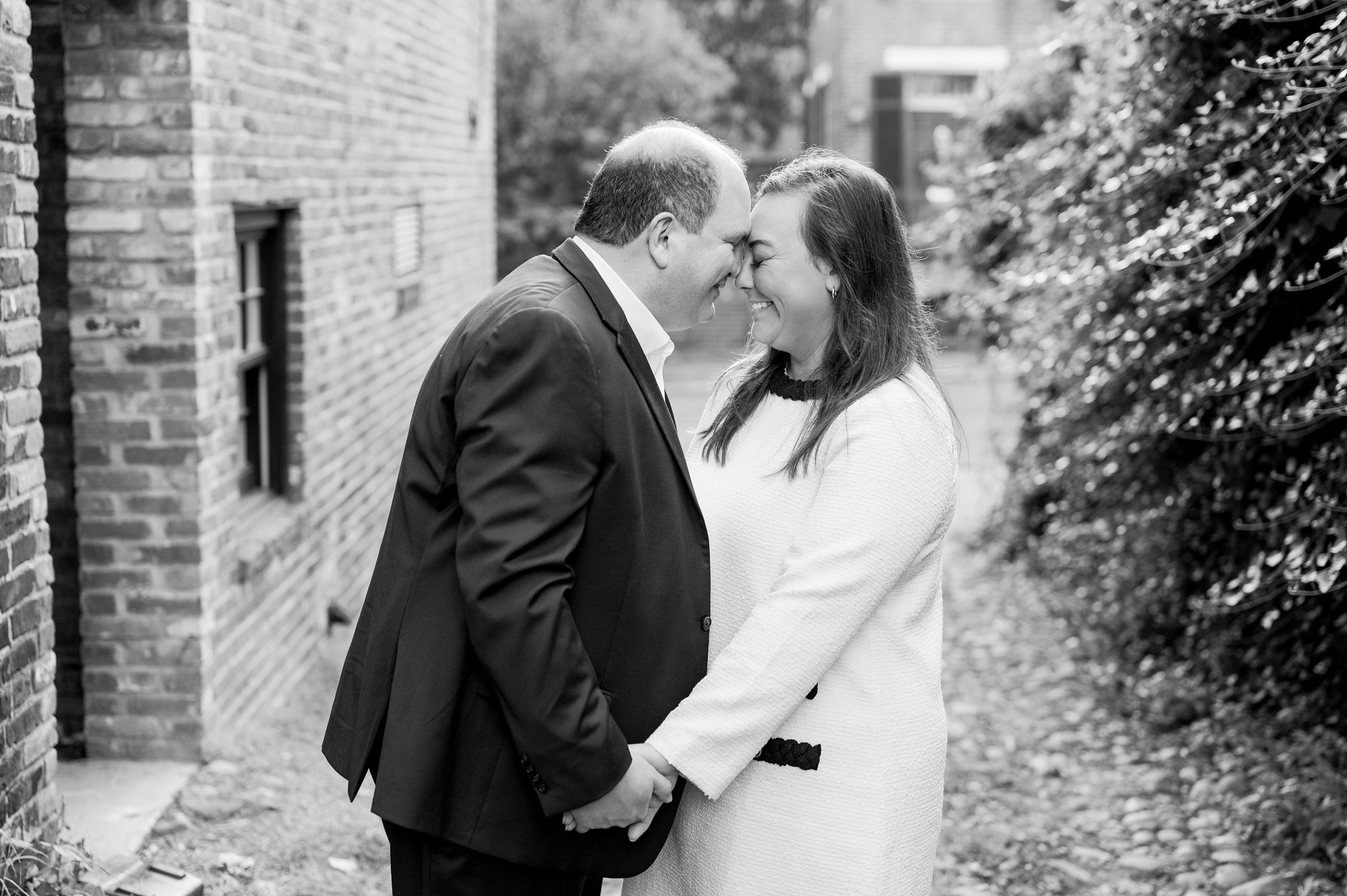 Anniversary Portraits in Old Town Alexandria photographed by Baltimore Wedding Photographer Cait Kramer.