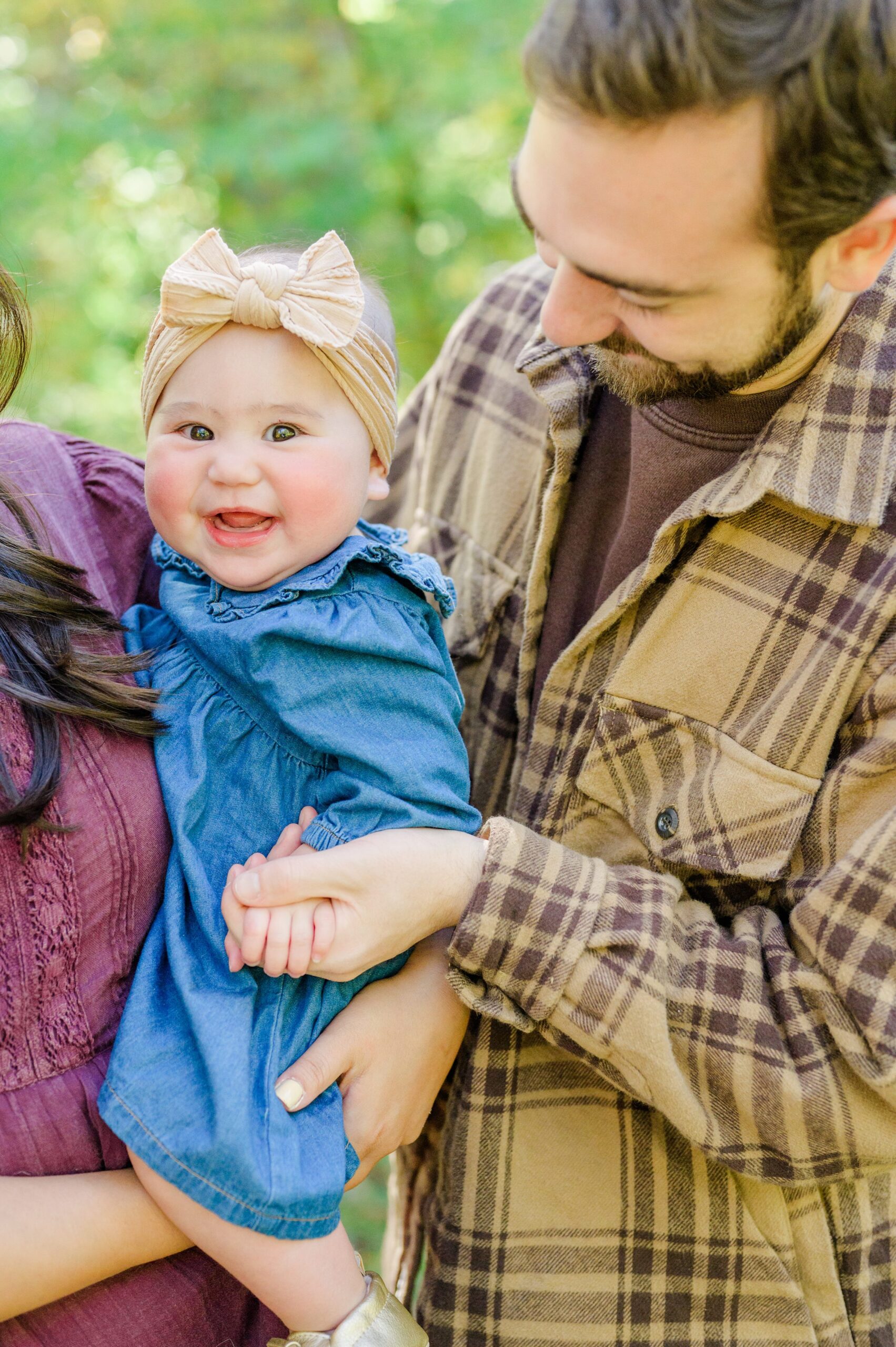 Family photo session at Oregon Ridge Park in Hunt Valley, MD photographed by Baltimore Portrait Photographer Cait Kramer.