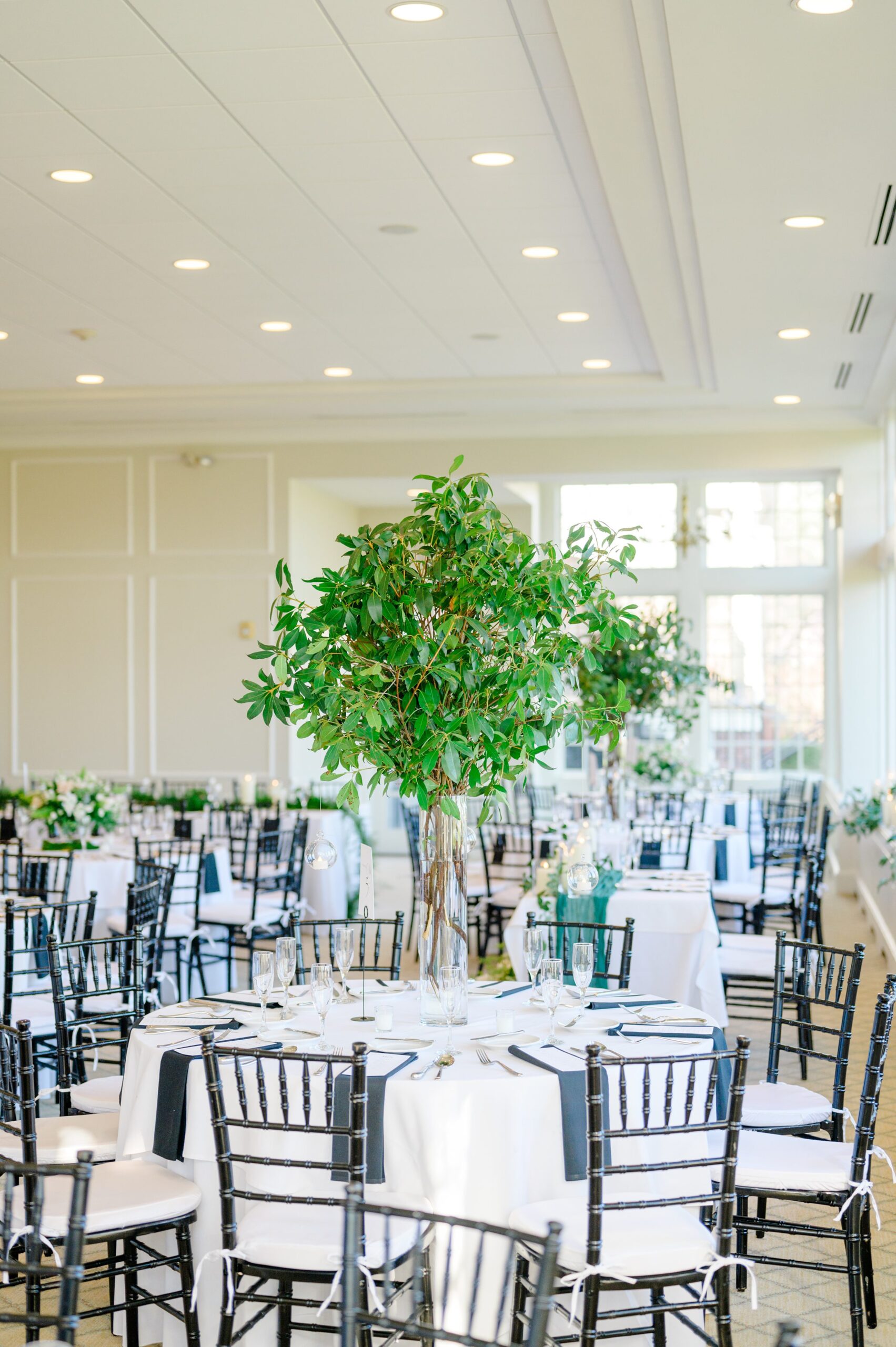 Spring wedding at the Philadelphia Cricket Club photographed by Baltimore Photographer Cait Kramer.