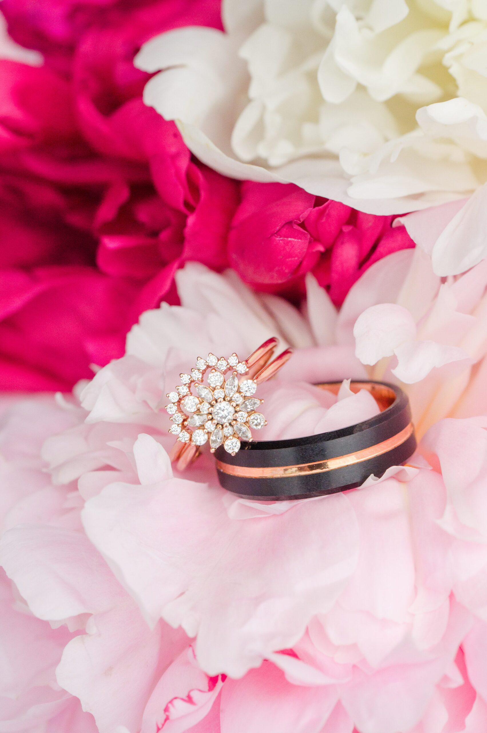 Intimate elopement in the historic Annapolis, Maryland photographed by Baltimore Wedding Photographer Cait Kramer.