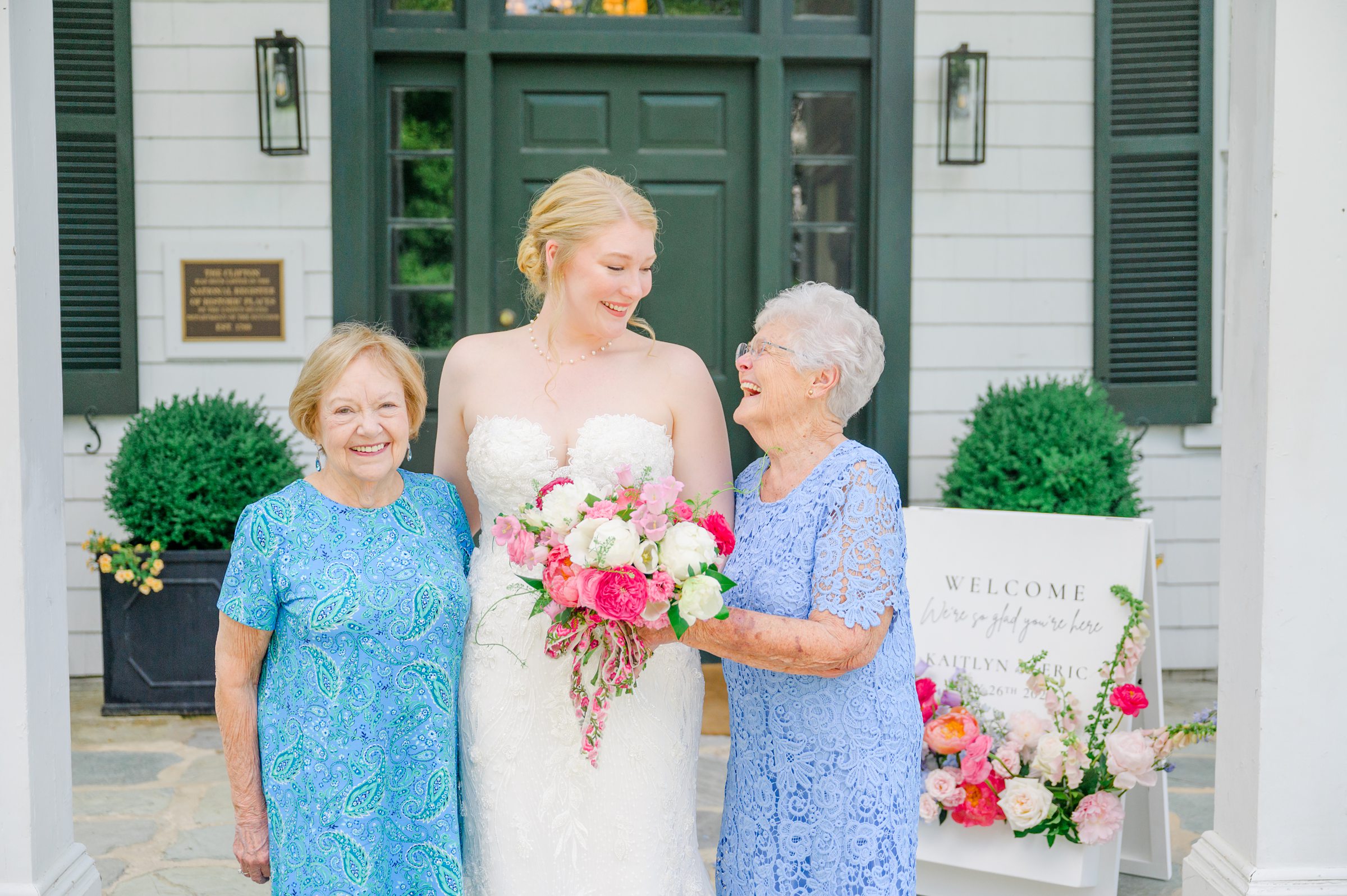 Intimate Clifton Inn Wedding in Charlottesville, Virginia photographed by Baltimore Wedding Photographer Cait Kramer.