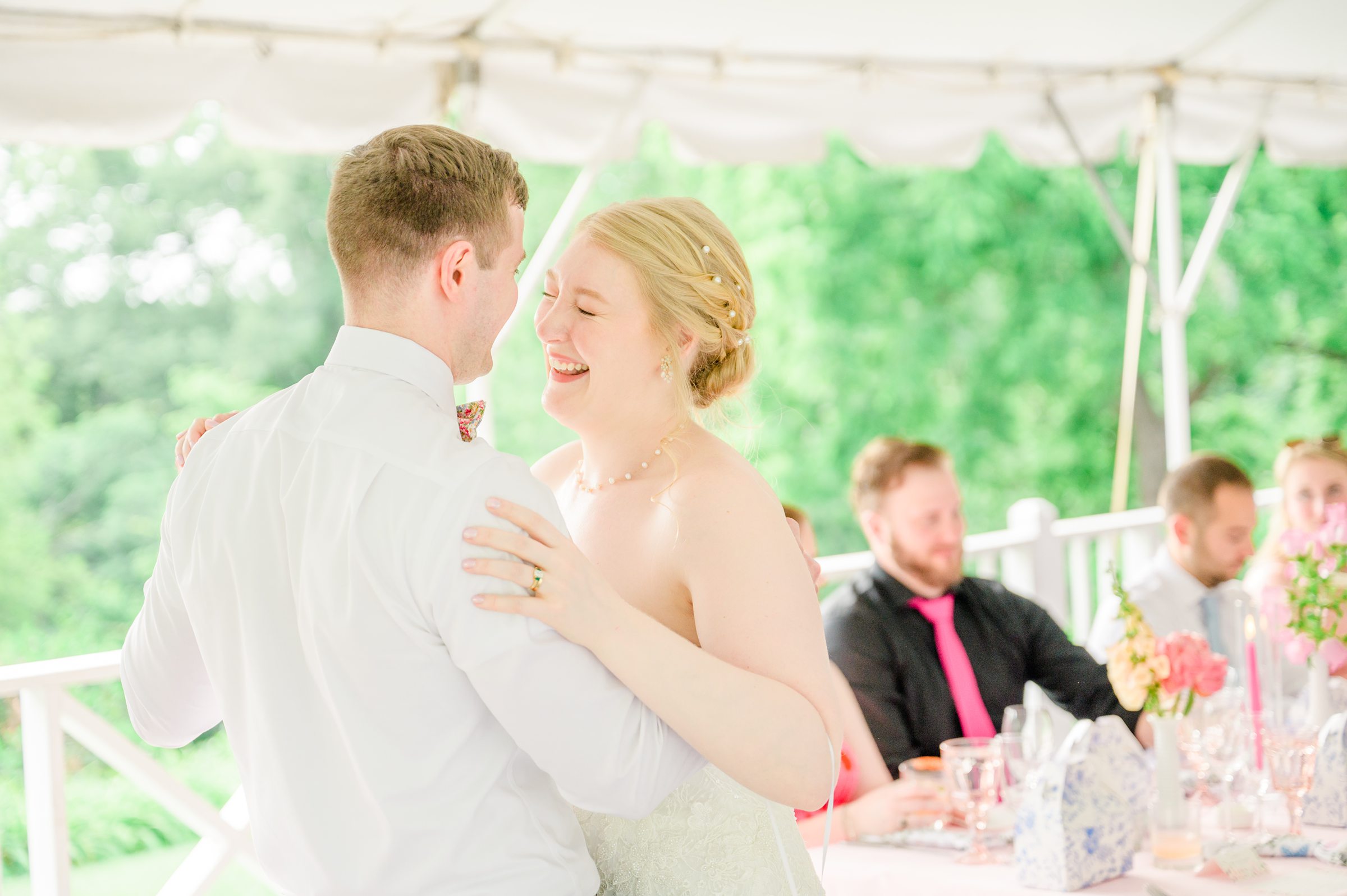 Intimate Clifton Inn Wedding in Charlottesville, Virginia photographed by Baltimore Wedding Photographer Cait Kramer.