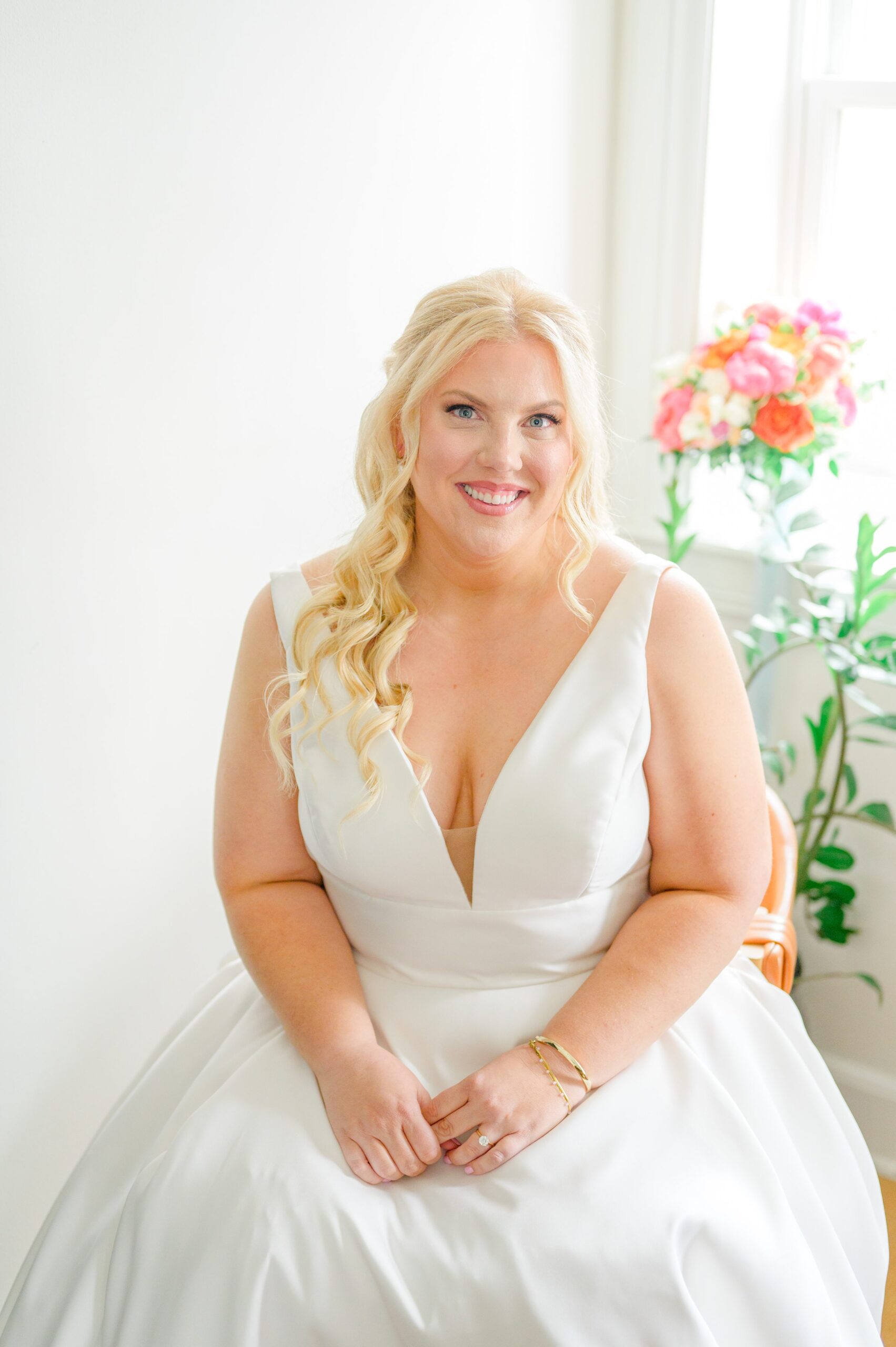 Vibrant Spring wedding day at The Loom Baltimore in Maryland photographed by Baltimore Wedding Photographer Cait Kramer Photography