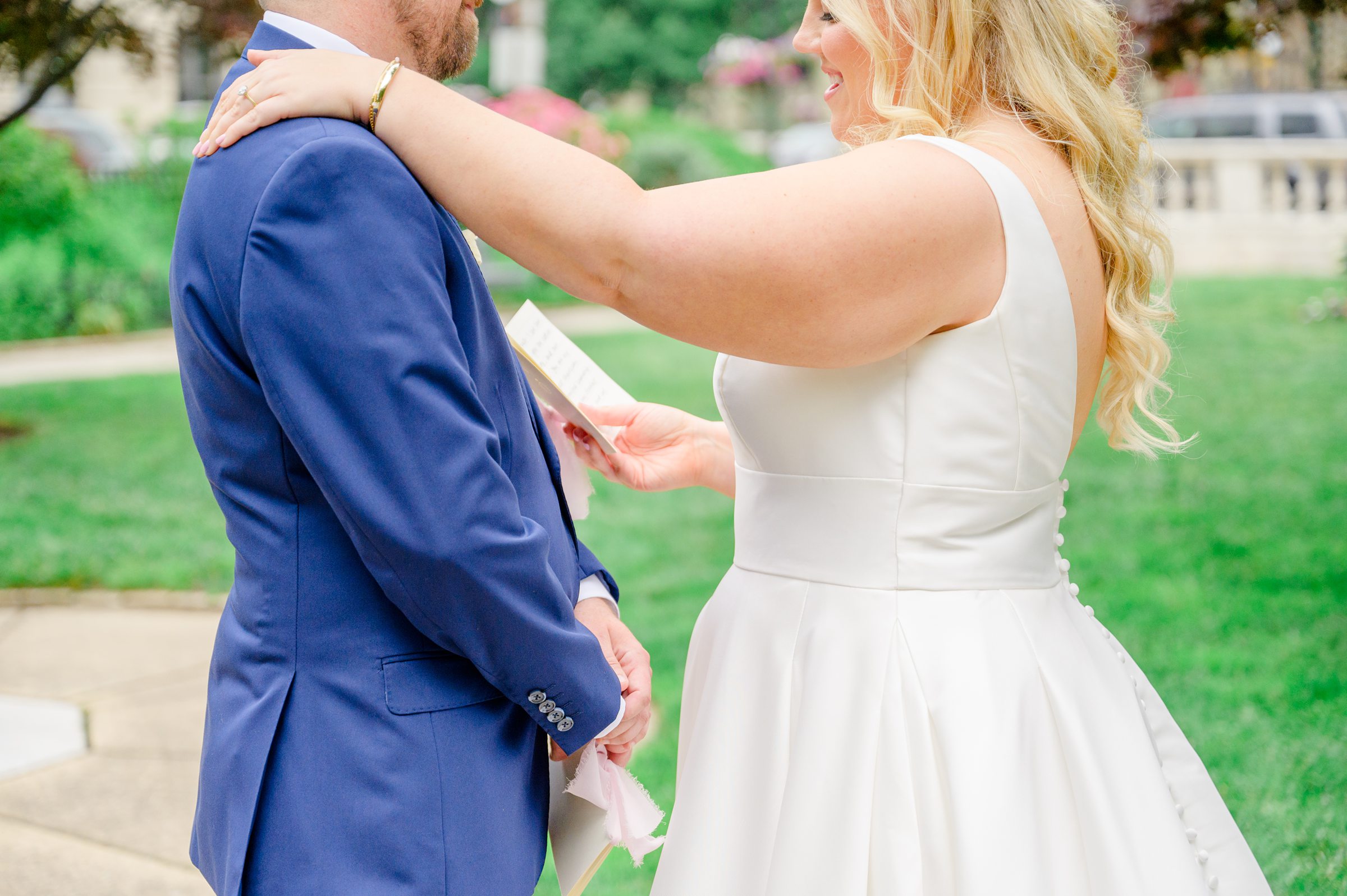 Vibrant Spring wedding day at The Loom Baltimore in Maryland photographed by Baltimore Wedding Photographer Cait Kramer Photography