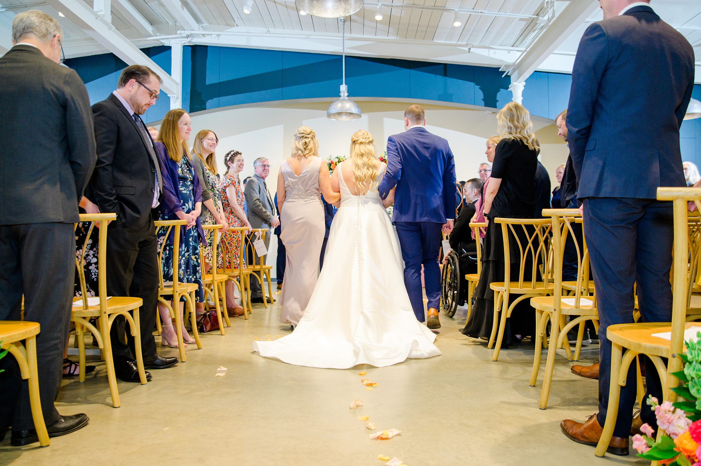 Vibrant Spring wedding day at The Loom Baltimore in Maryland photographed by Baltimore Wedding Photographer Cait Kramer Photography