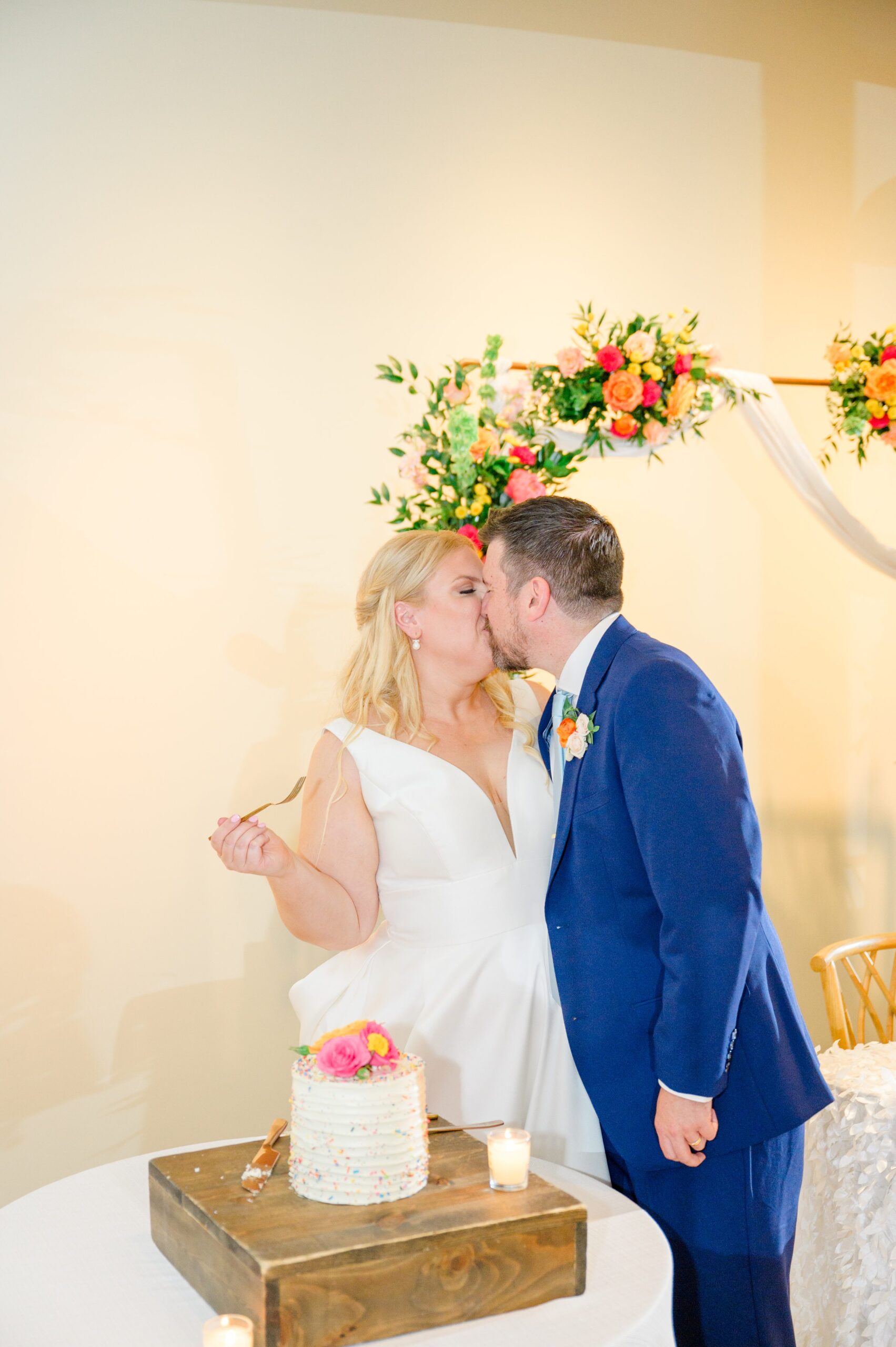 Vibrant Spring wedding day at The Loom Baltimore in Maryland photographed by Baltimore Wedding Photographer Cait Kramer Photography