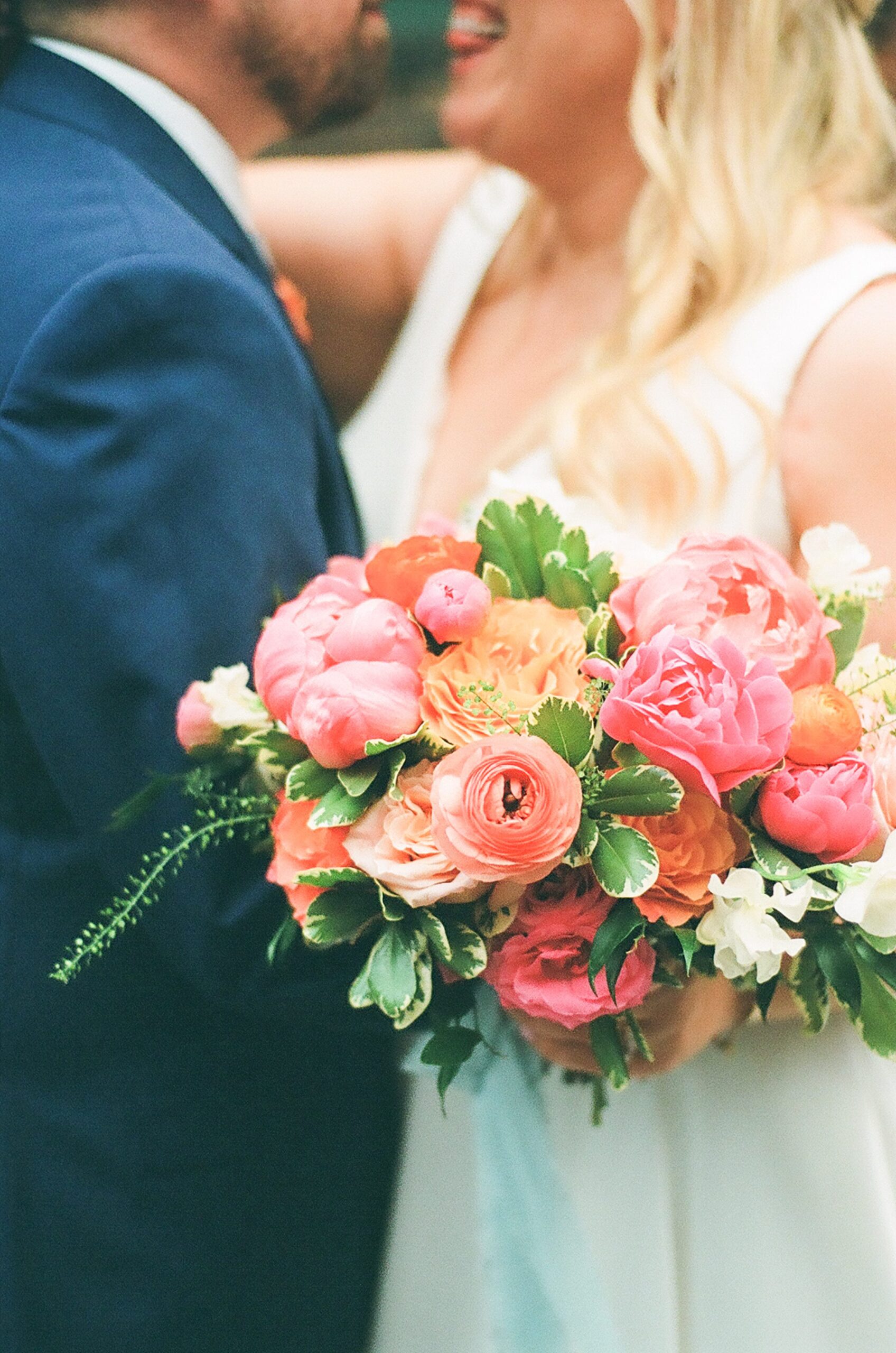 Vibrant Spring wedding day at The Loom Baltimore in Maryland photographed by Baltimore Wedding Photographer Cait Kramer Photography