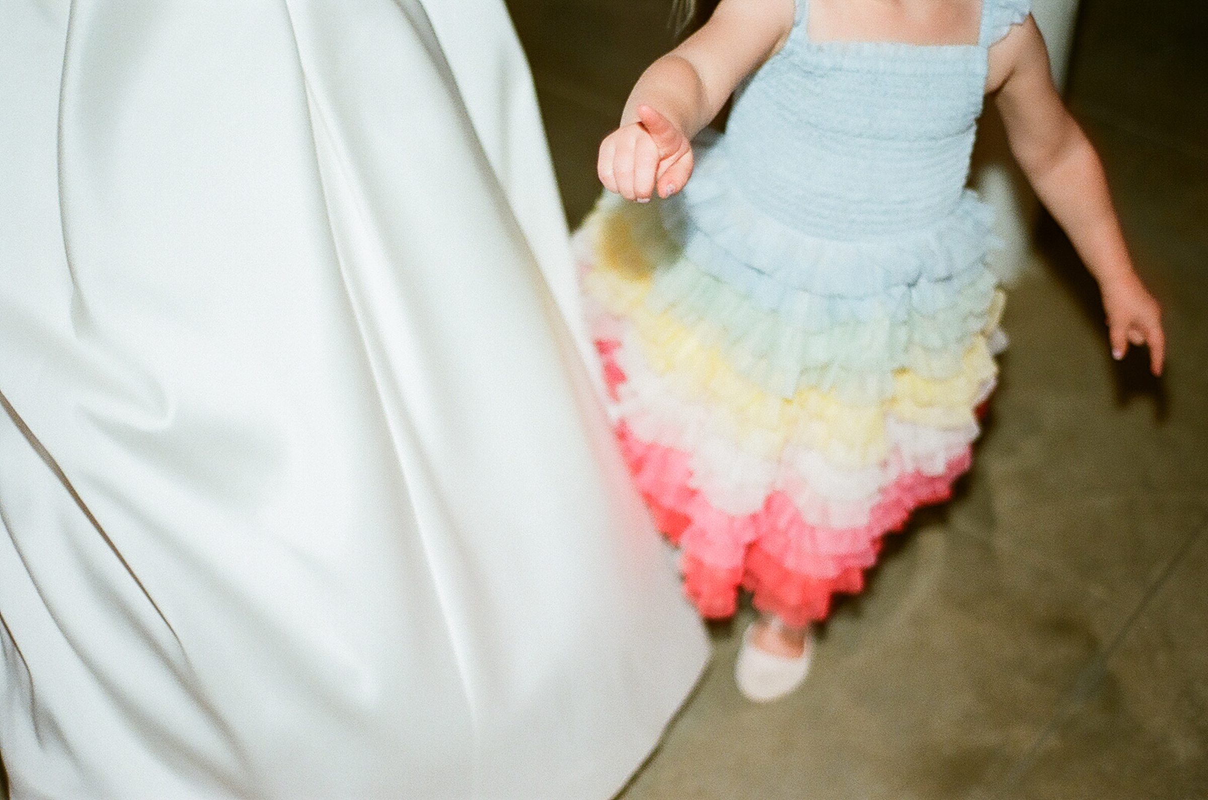 Vibrant Spring wedding day at The Loom Baltimore in Maryland photographed by Baltimore Wedding Photographer Cait Kramer Photography