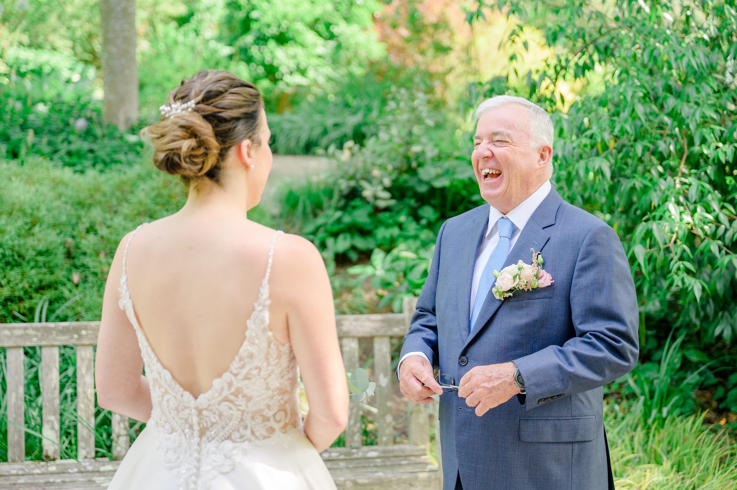 Spring wedding day at The Atrium at Meadowlark Botanical Gardens Photographed by Baltimore Wedding Photographer Cait Kramer Photography