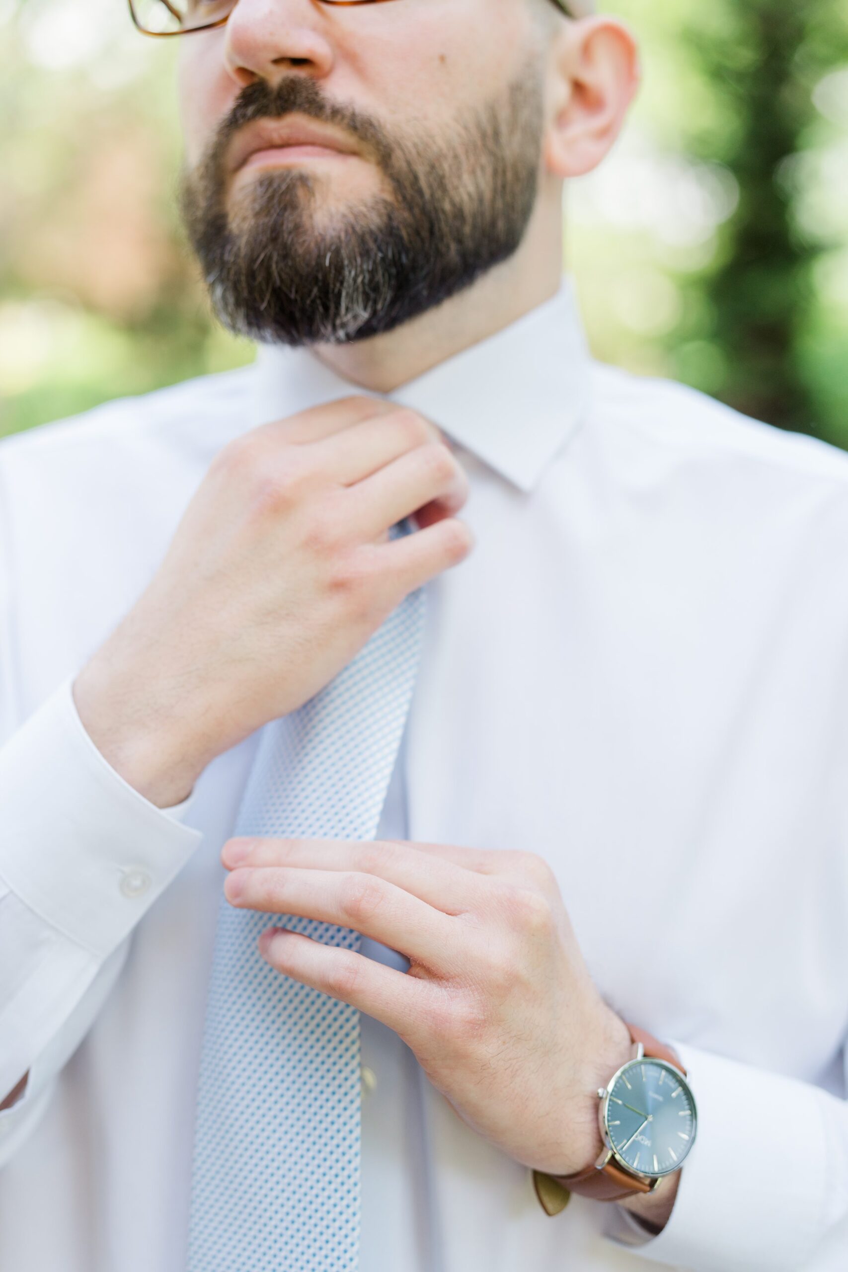 Spring wedding day at The Atrium at Meadowlark Botanical Gardens Photographed by Baltimore Wedding Photographer Cait Kramer Photography