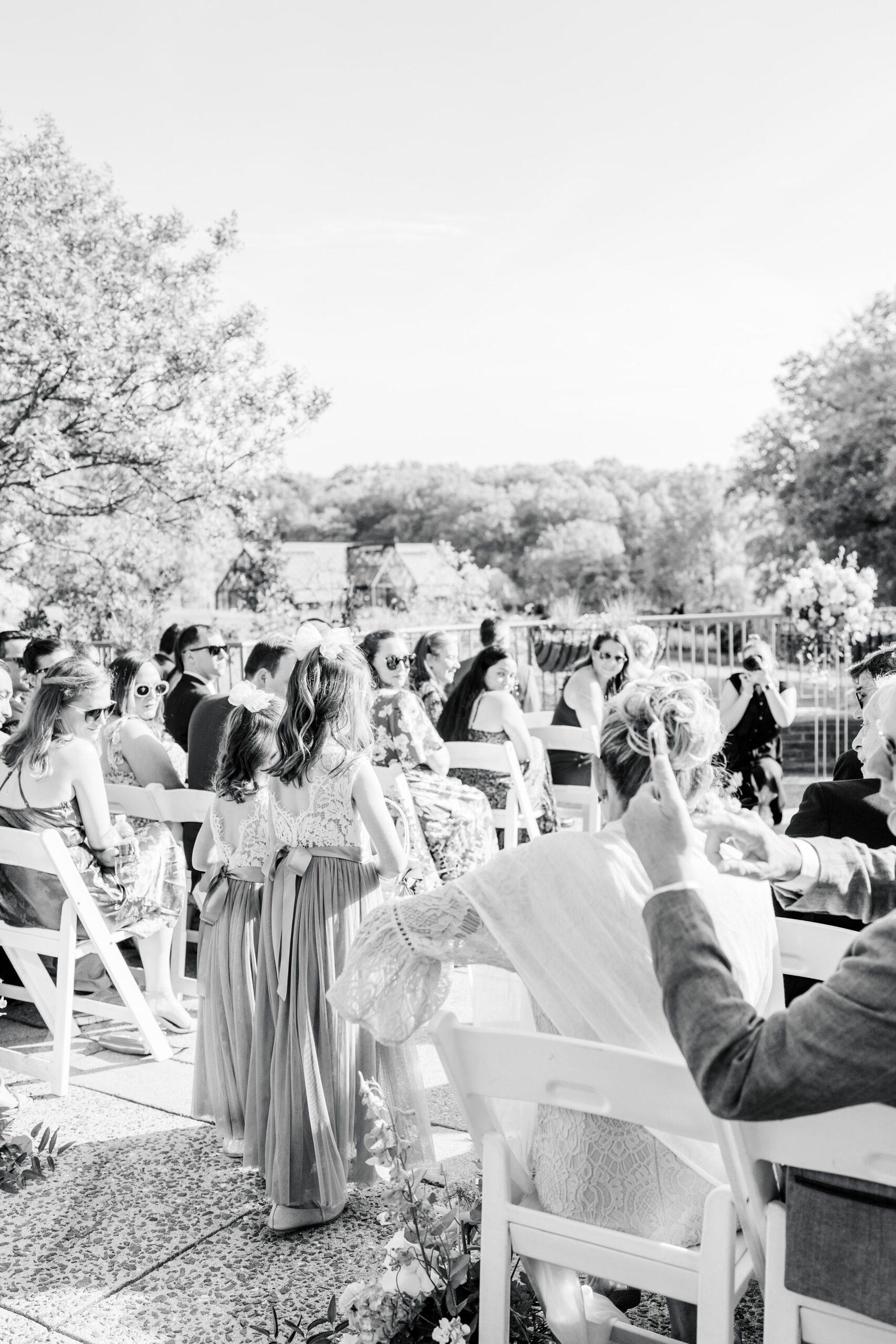 Spring wedding day at The Atrium at Meadowlark Botanical Gardens Photographed by Baltimore Wedding Photographer Cait Kramer Photography