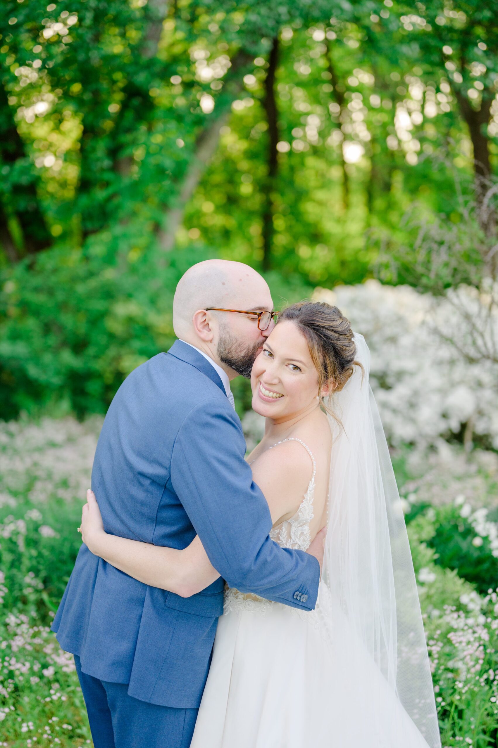Spring wedding day at The Atrium at Meadowlark Botanical Gardens Photographed by Baltimore Wedding Photographer Cait Kramer Photography