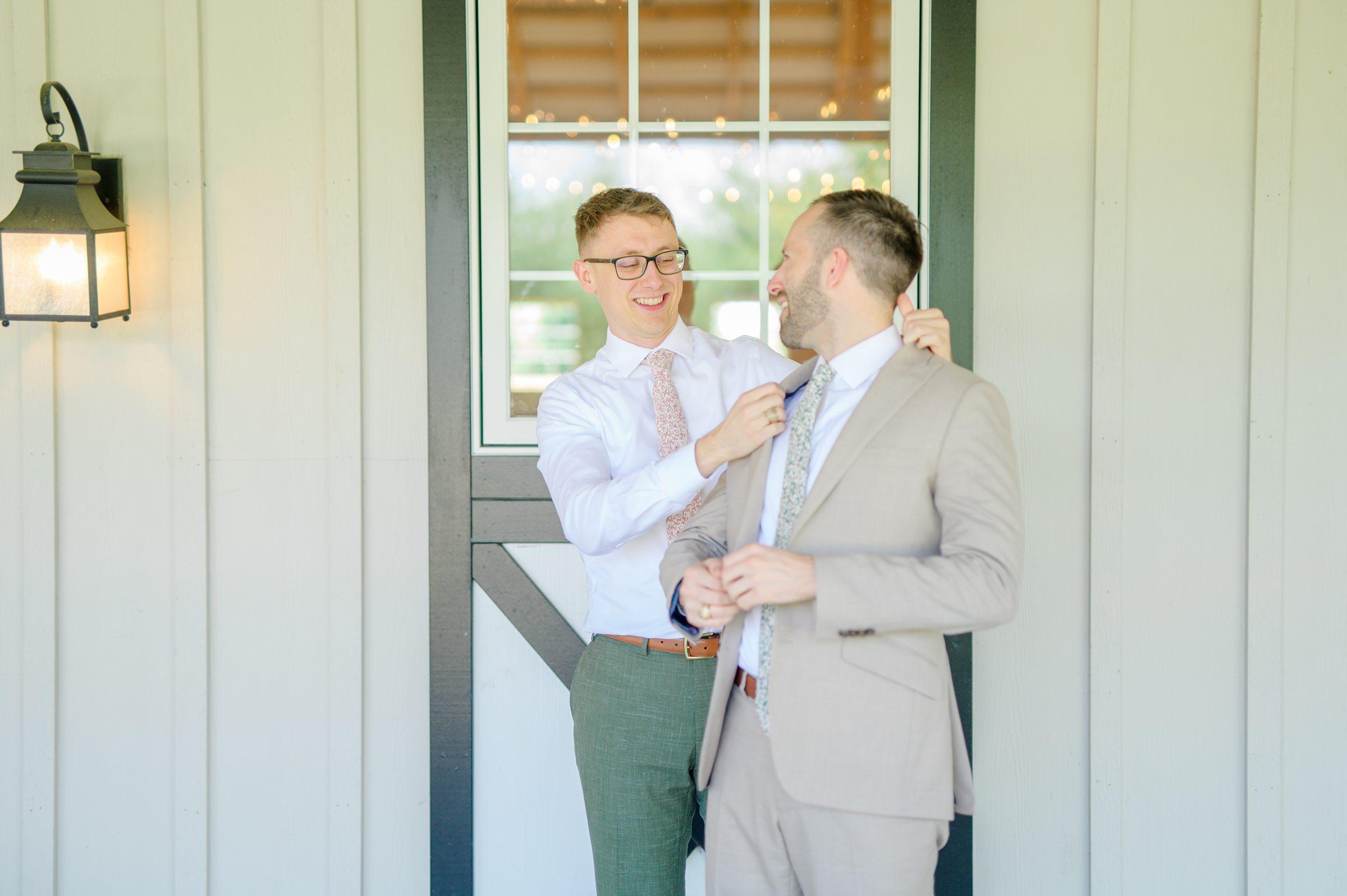 Spring wedding day at Shadow Creek in Purcellville, Virginia photographed by Baltimore Wedding Photographer Cait Kramer Photography
