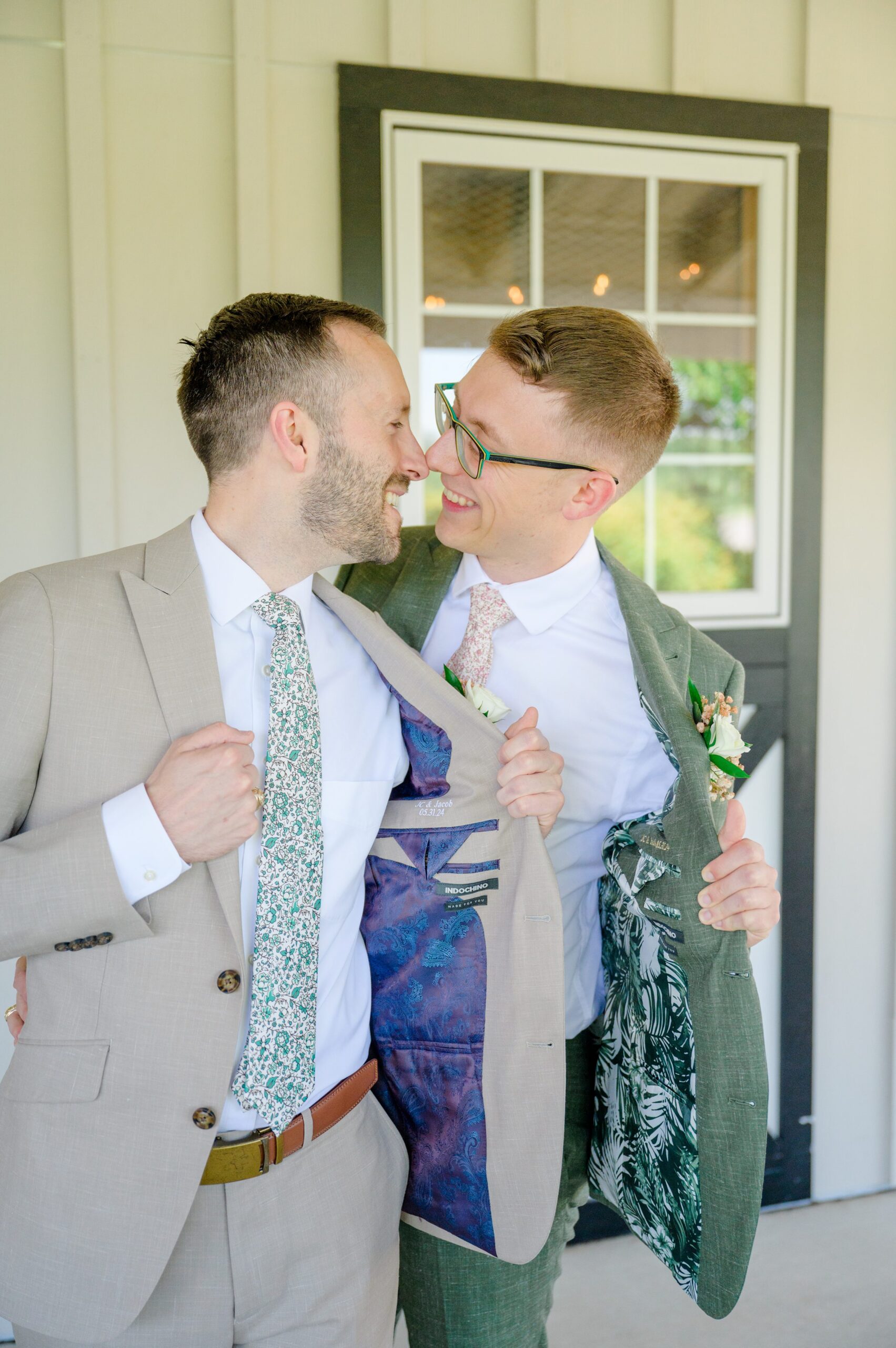 Spring wedding day at Shadow Creek in Purcellville, Virginia photographed by Baltimore Wedding Photographer Cait Kramer Photography